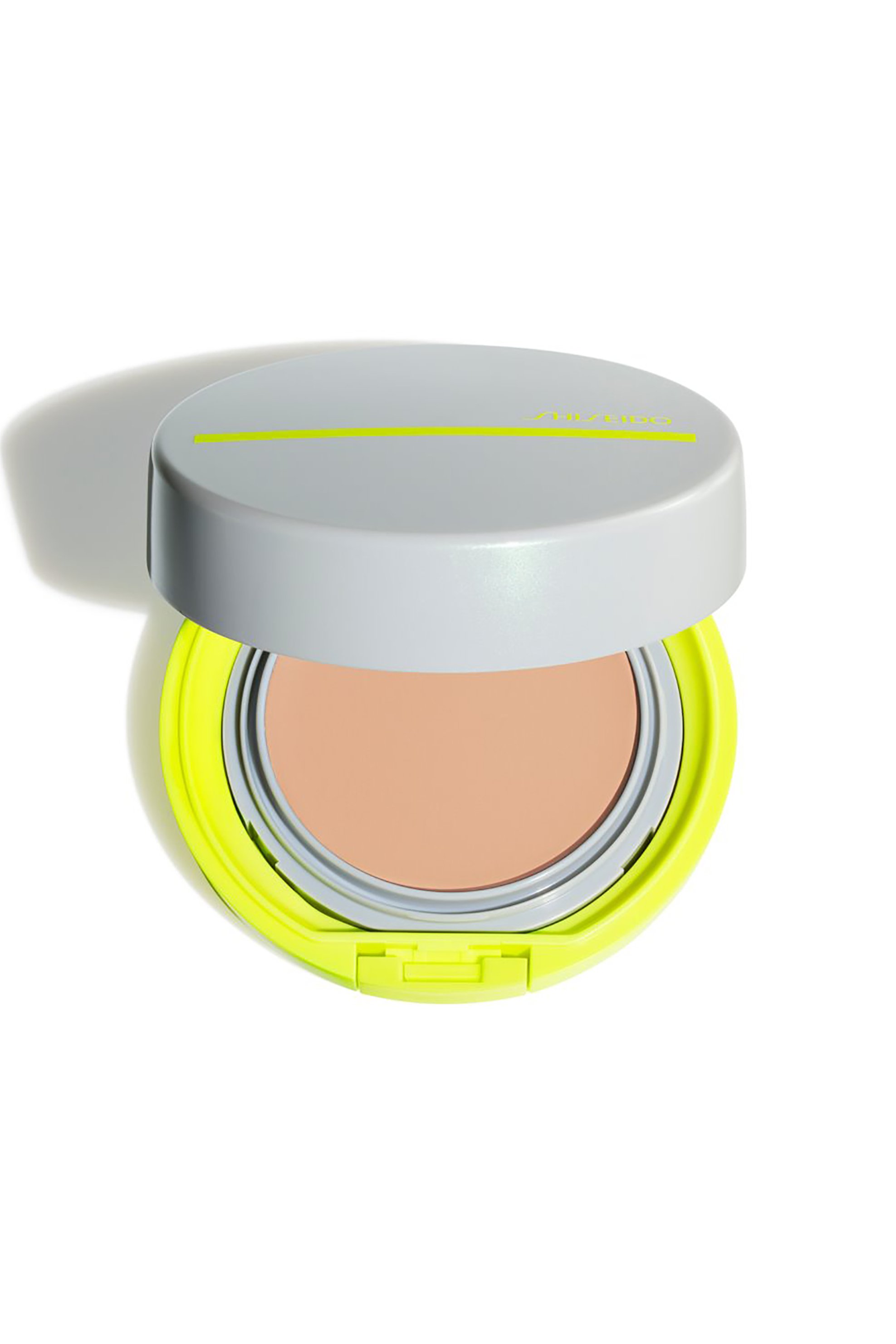 SHISEIDO Shiseido BB Sports Compact SPF 50+ - 10115574301 Light