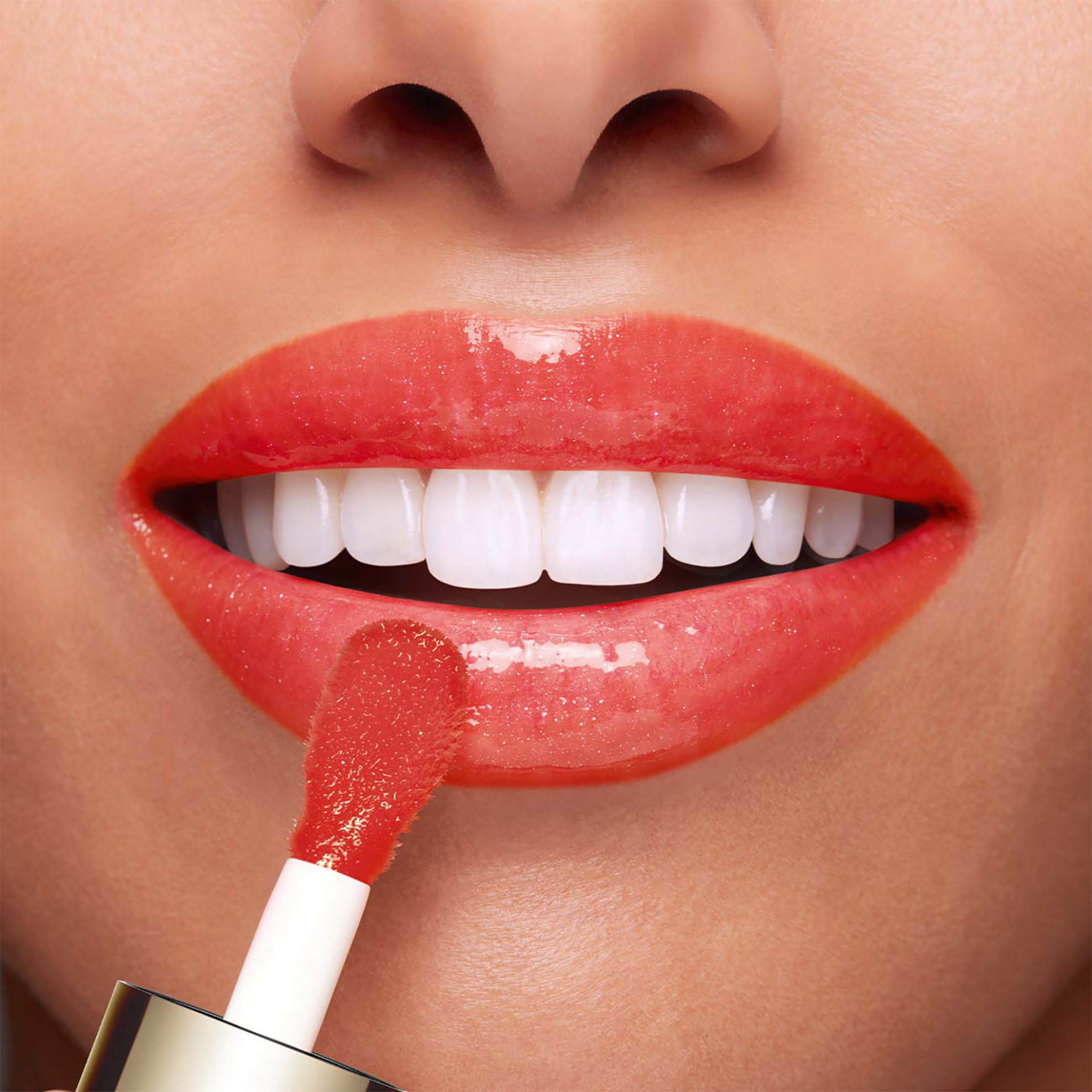 Clarins Lip Comfort Oil - 80084593 08 Strawberry φωτογραφία