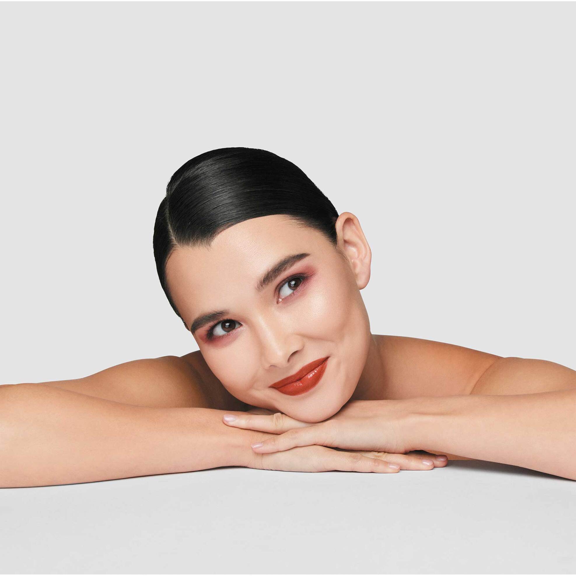 Shiseido Technosatin Gel Lipstick - 18059 414 Upload φωτογραφία