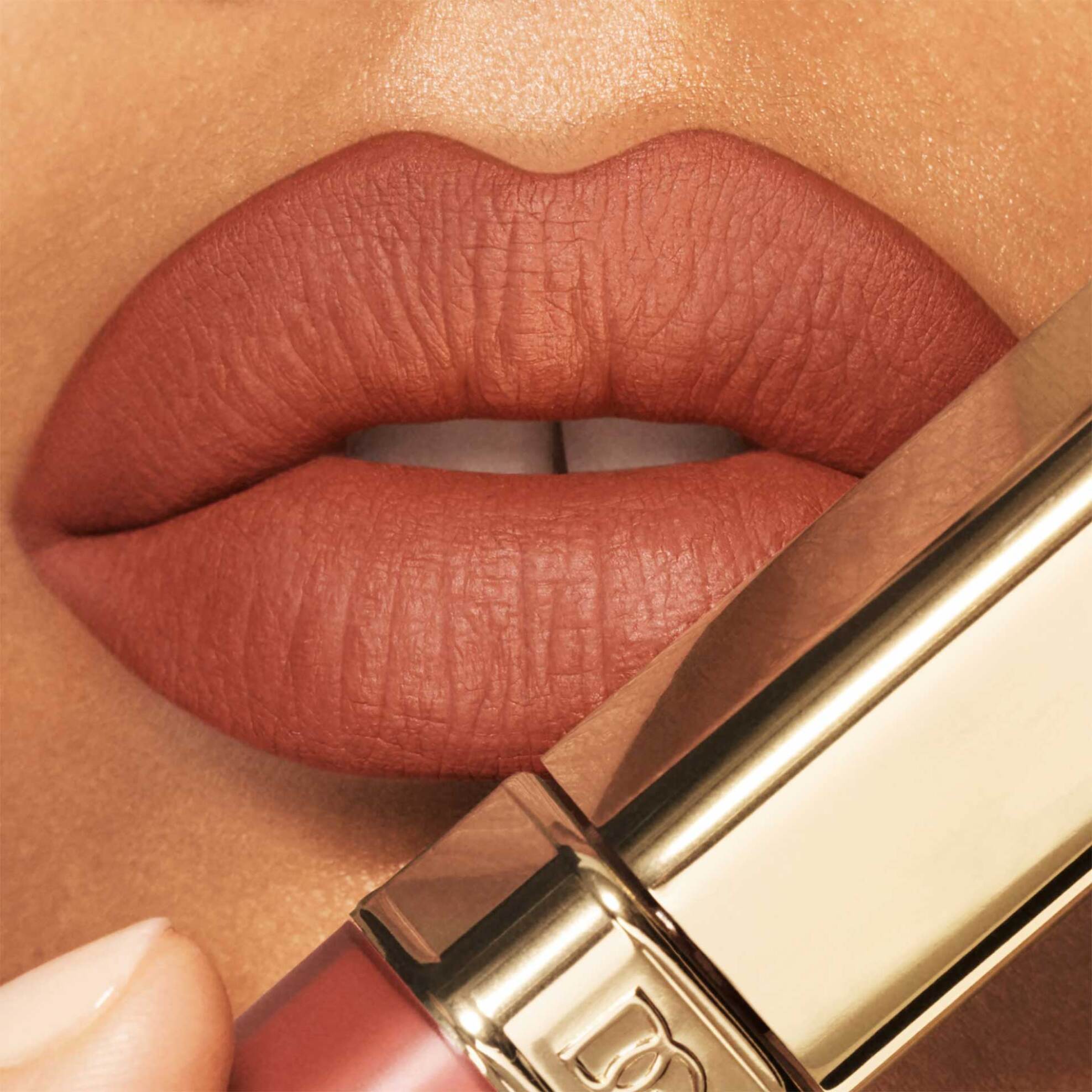 Dolce&Gabbana Devotion Liquid Lipstick in Mousse No transfer Matte Liquid Lip - I41919900003 110 Generosità φωτογραφία
