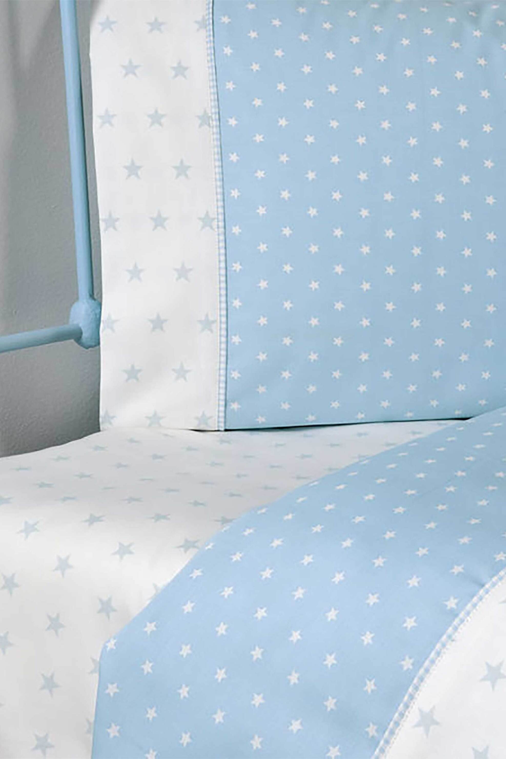 DOWN TOWN Home σετ σεντόνια μονά και μαξιλαροθήκη με all-over stars print "506" 175 x 255 cm - 52 x 75 cm - 11-0202