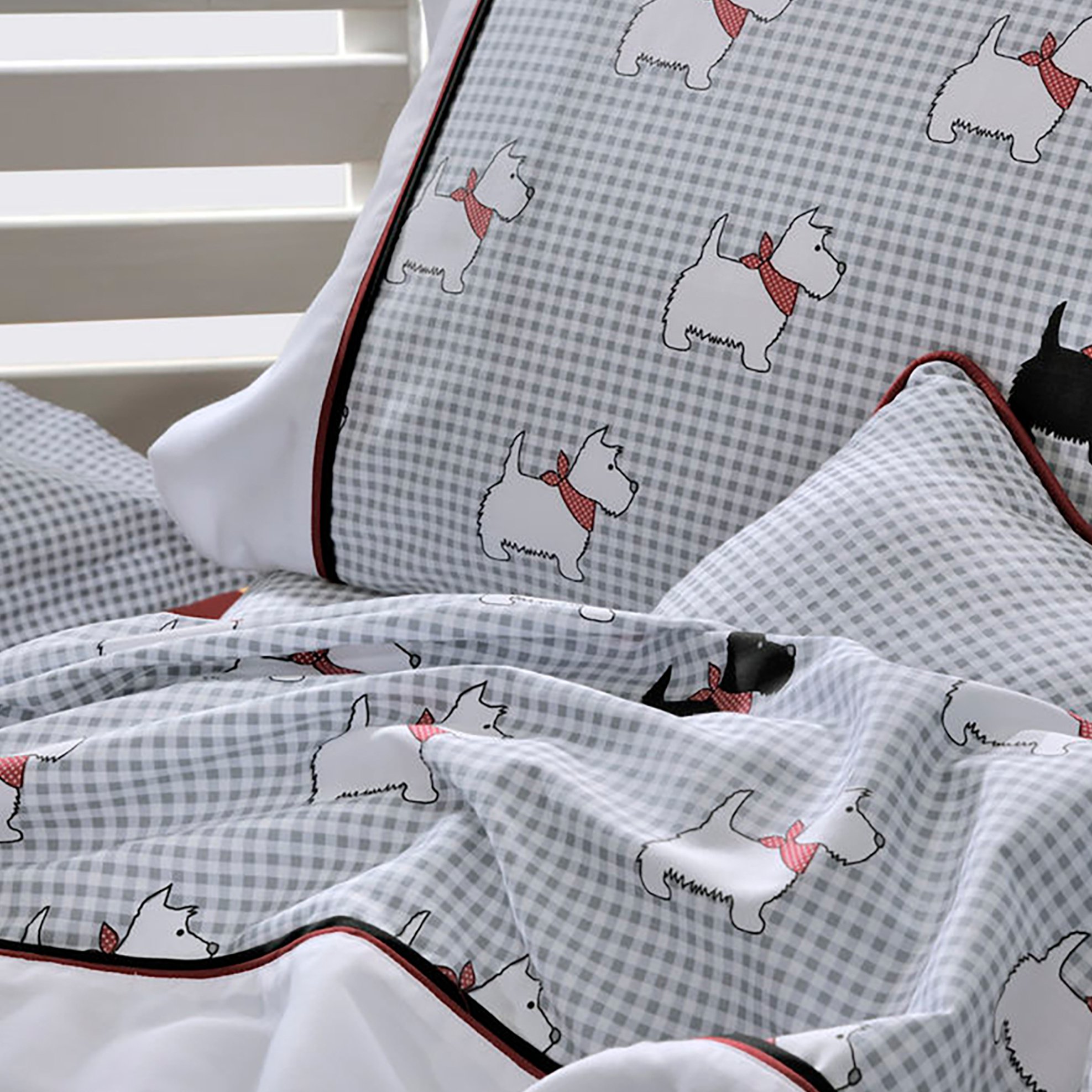 DOWN TOWN Home σετ παιδικό κουβερλί μονό με all-over print και μαξιλαροθήκη (2 τεμάχια) - 33-0157 φωτογραφία
