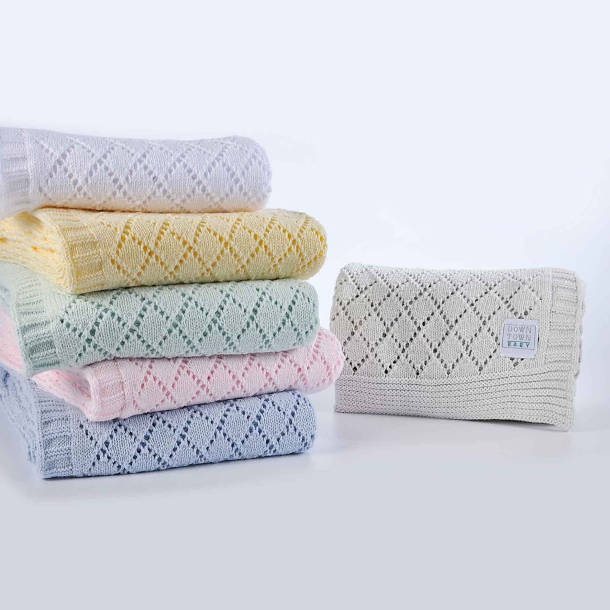 DOWN TOWN Home βρεφική κουβέρτα λίκνου με διάτρητο γεωμετρικό σχέδιο "DT227" 75 x 105 cm - 15-0160 φωτογραφία