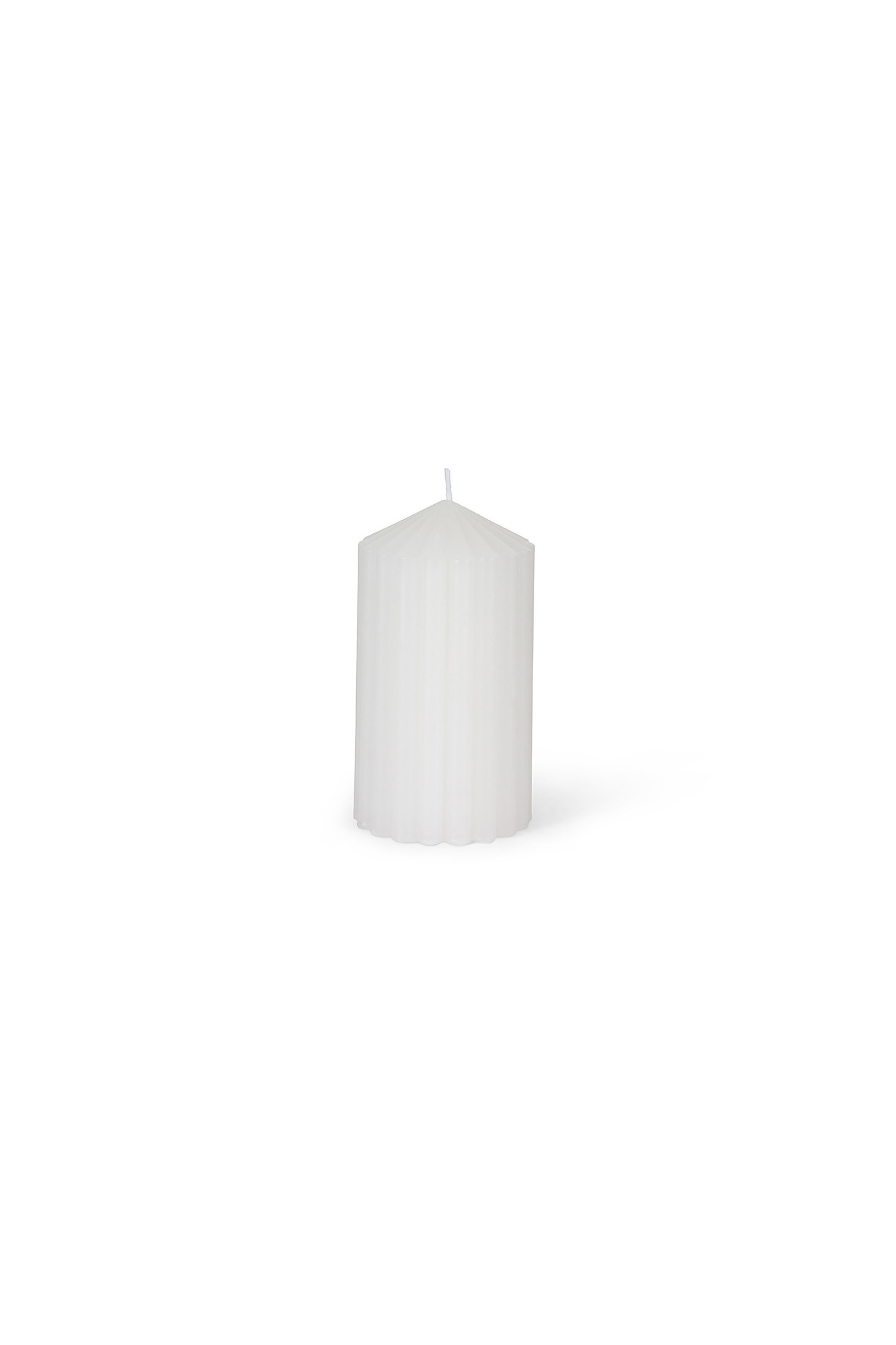 Home > ΔΙΑΚΟΣΜΗΣΗ > Διακοσμητικά Χώρου Coincasa διακοσμητικό κερί με ανάγλυφες ρίγες 12 x 7 cm - 007269185 Λευκό