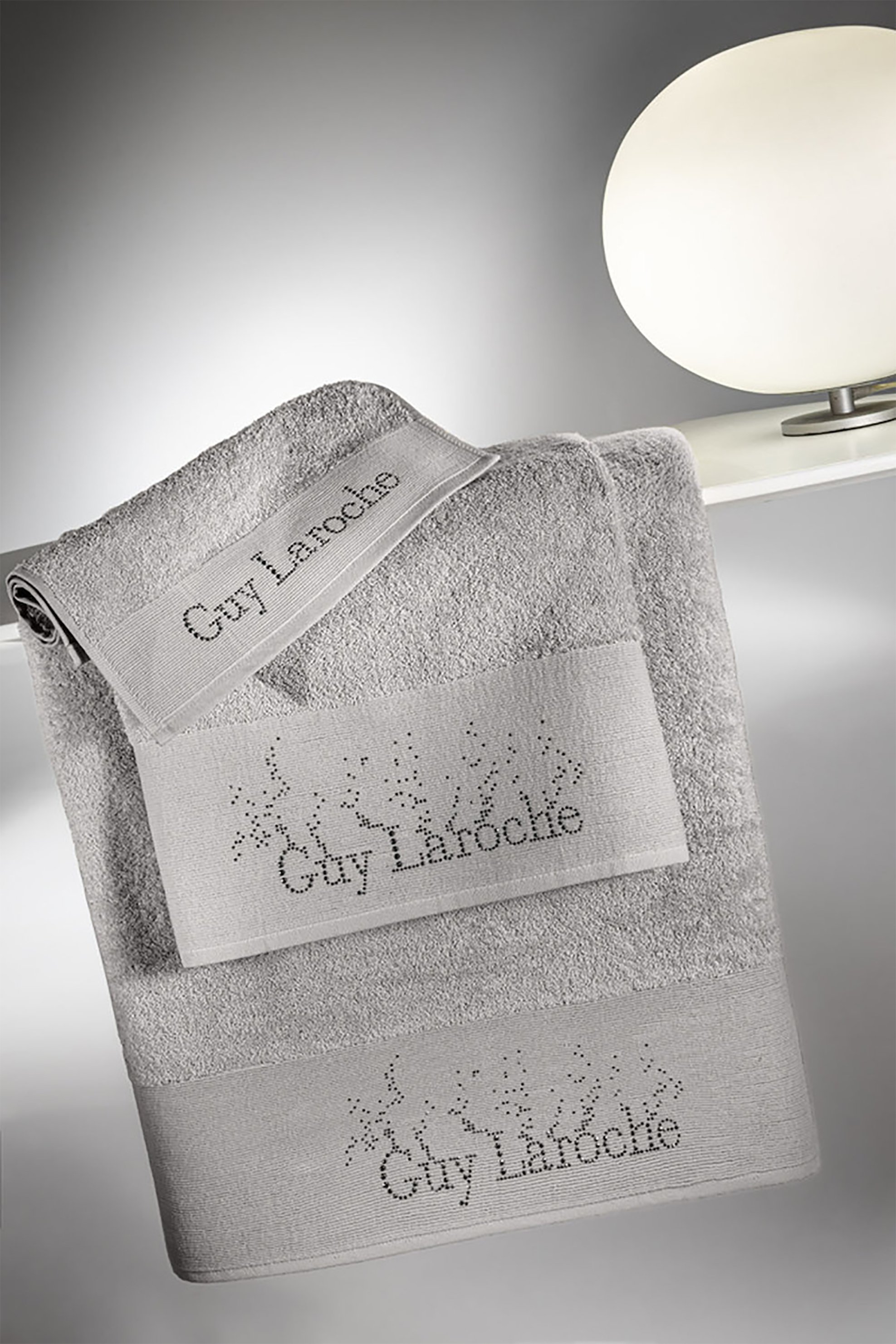 Guy Laroche σετ πετσέτες με logo print "Pandora Silver" (3 τεμάχια) - 1122090121027