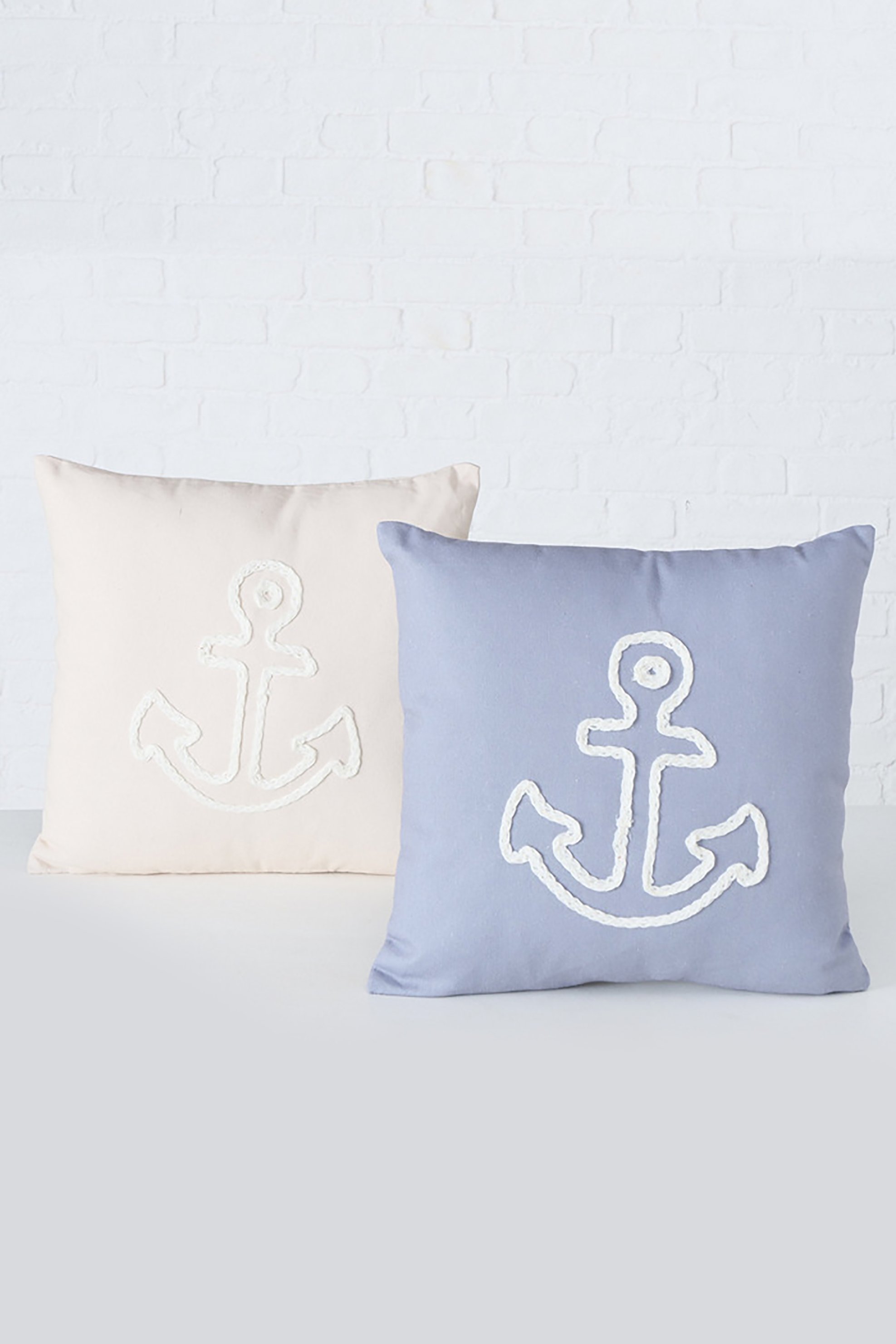 DOMUS HOMUS DOMUS HOMUS διακοσμητικό μαξιλάρι με κεντημένο σχέδιο "Olenka" 45 x 45 x 15 cm - 20-96-778