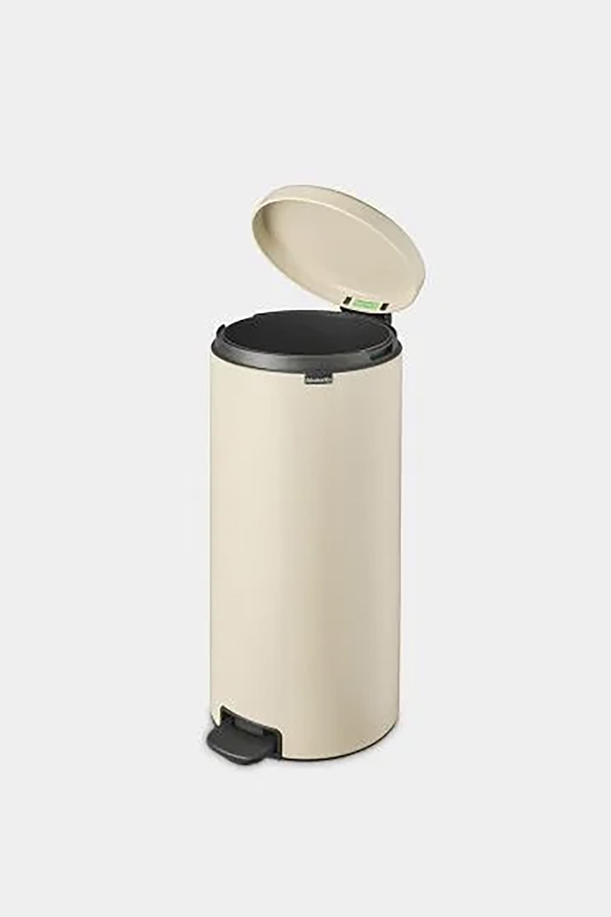 Brabantia δοχείο απορριμμάτων με πεντάλ "New Icon" 30 Lt μπεζ - 081.1499/62 φωτογραφία