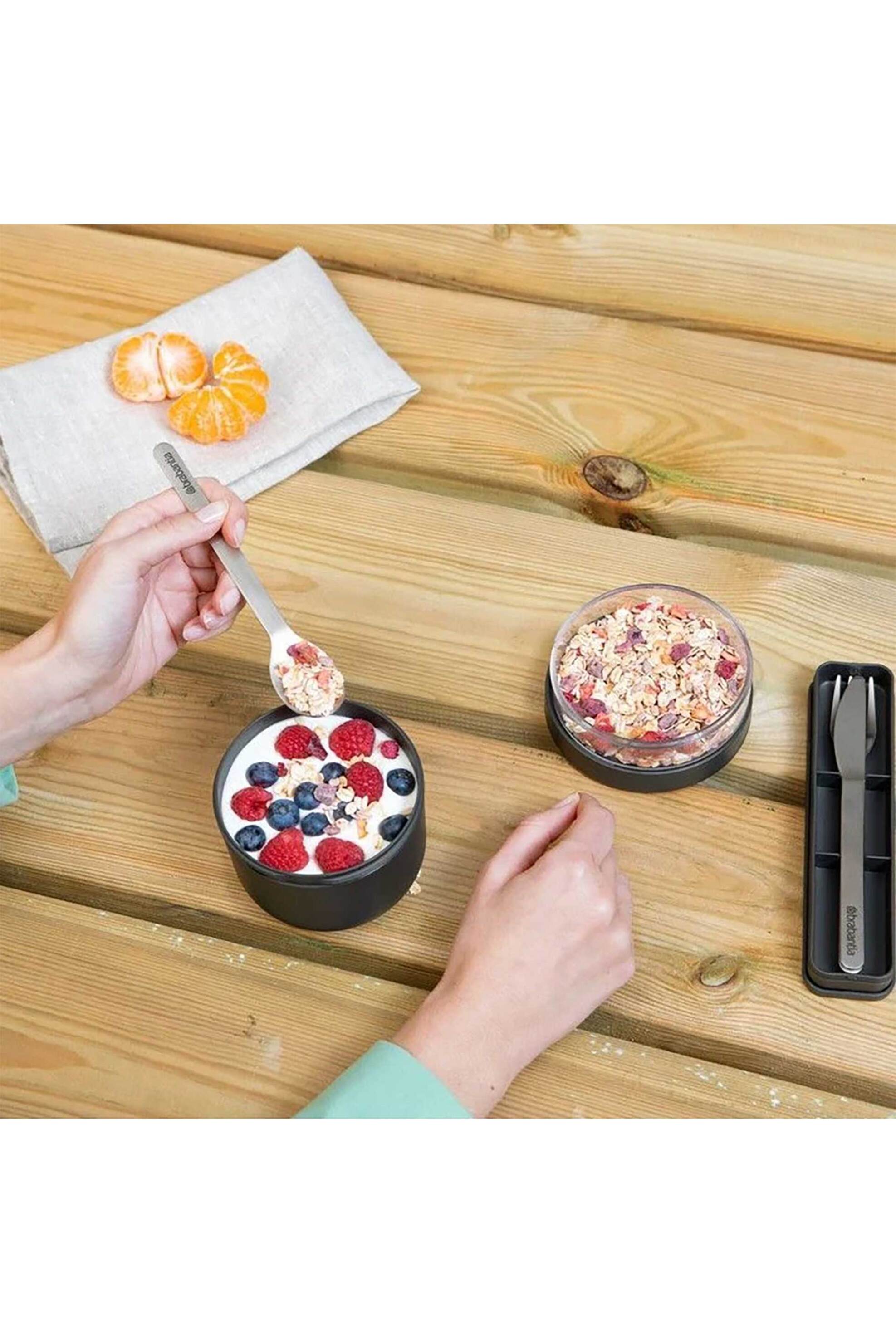 Brabantia στρογγυλό δοχείο φαγητού με χώρισμα "Make & Take" 11 x 11 cm γκρι σκούρο - 081.2041/80 φωτογραφία
