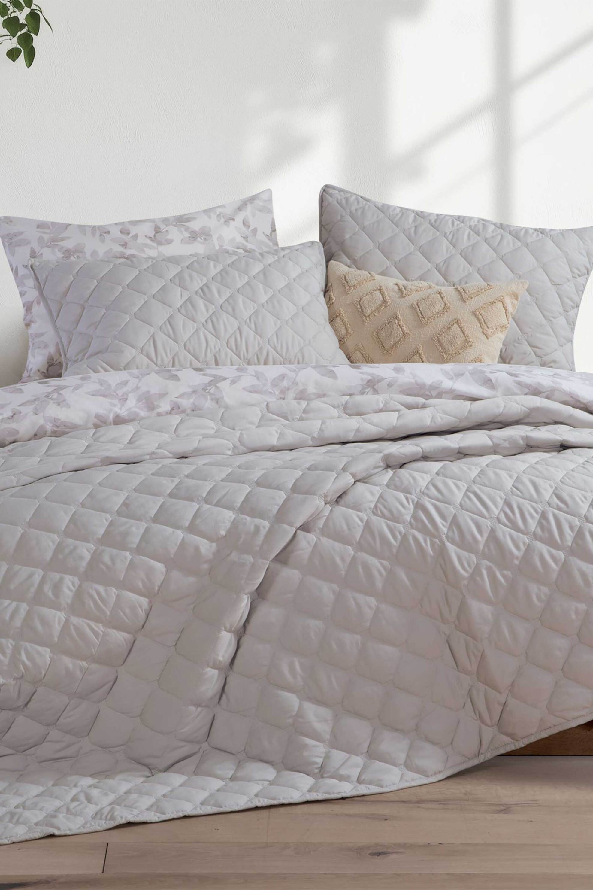 NEF-NEF κουβερλί μονό με καπιτονέ σχέδιο "Olga" 180 x 240 cm - 037194 Γκρι