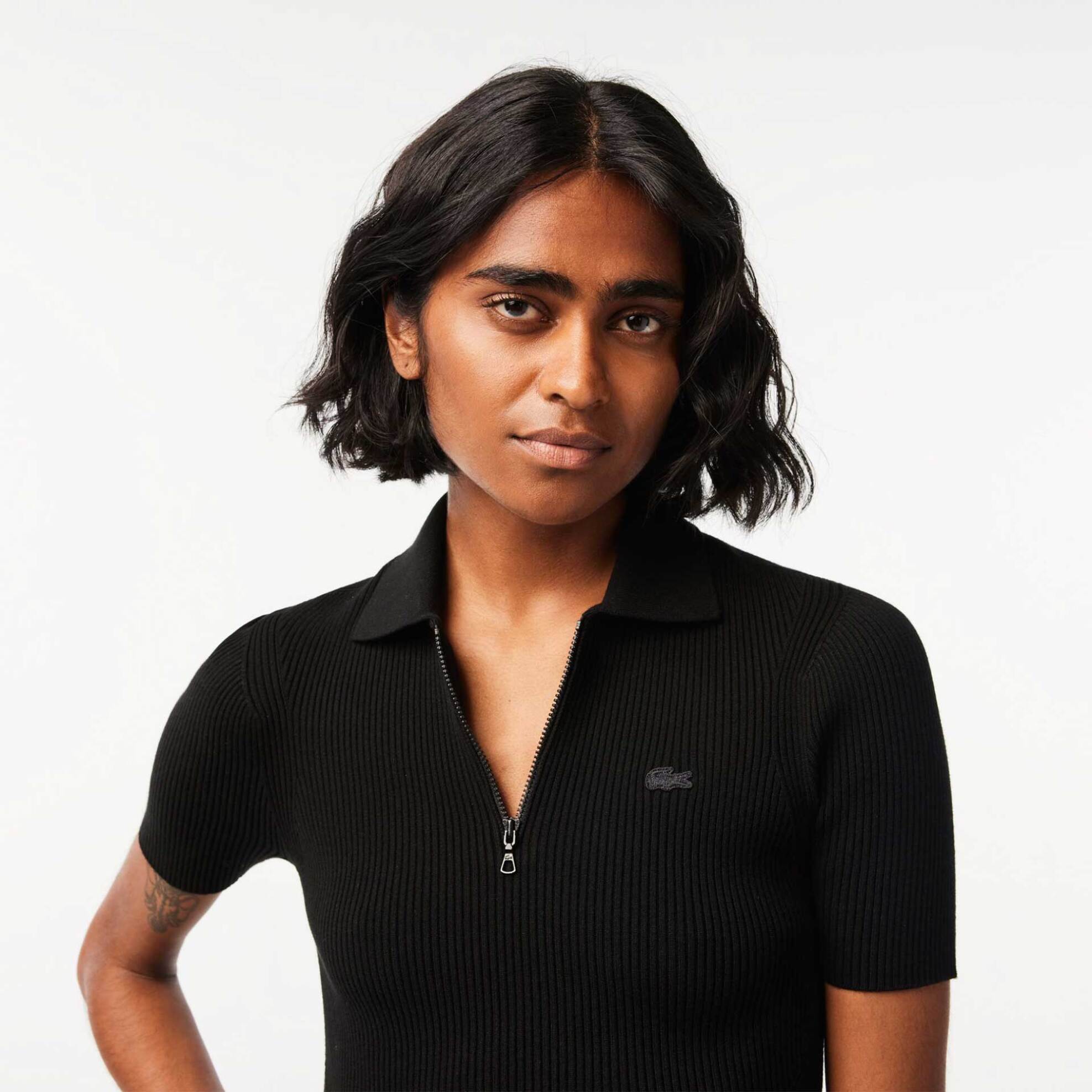 Lacoste γυναικεία πλεκτή πόλο μπλούζα μονόχρωμη με κεντημένο έμβλημα - AF4953 Μαύρο φωτογραφία