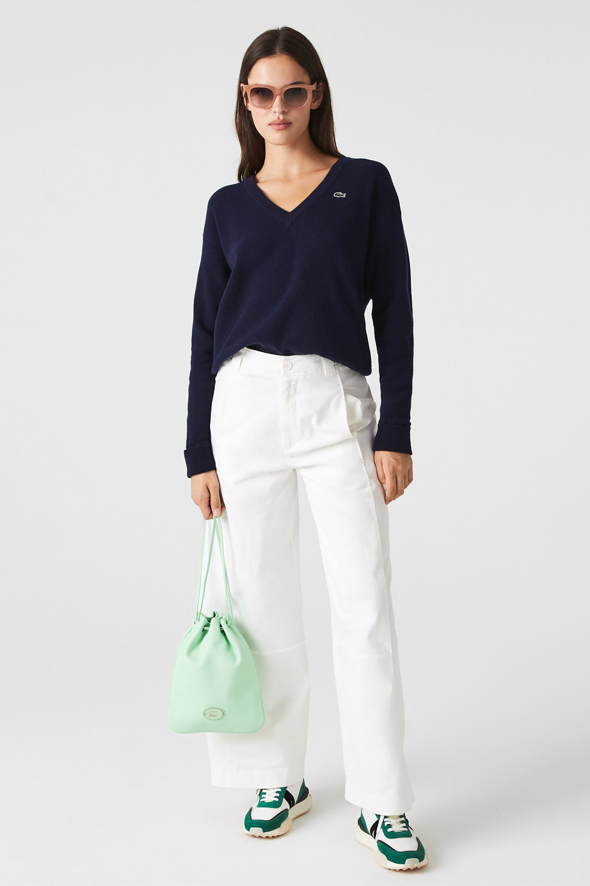 LACOSTE Lacoste γυναικείο πουλόβερ με V λαιμόκοψη και κεντημένο λογότυπο - AF9554 Μπλε Σκούρο