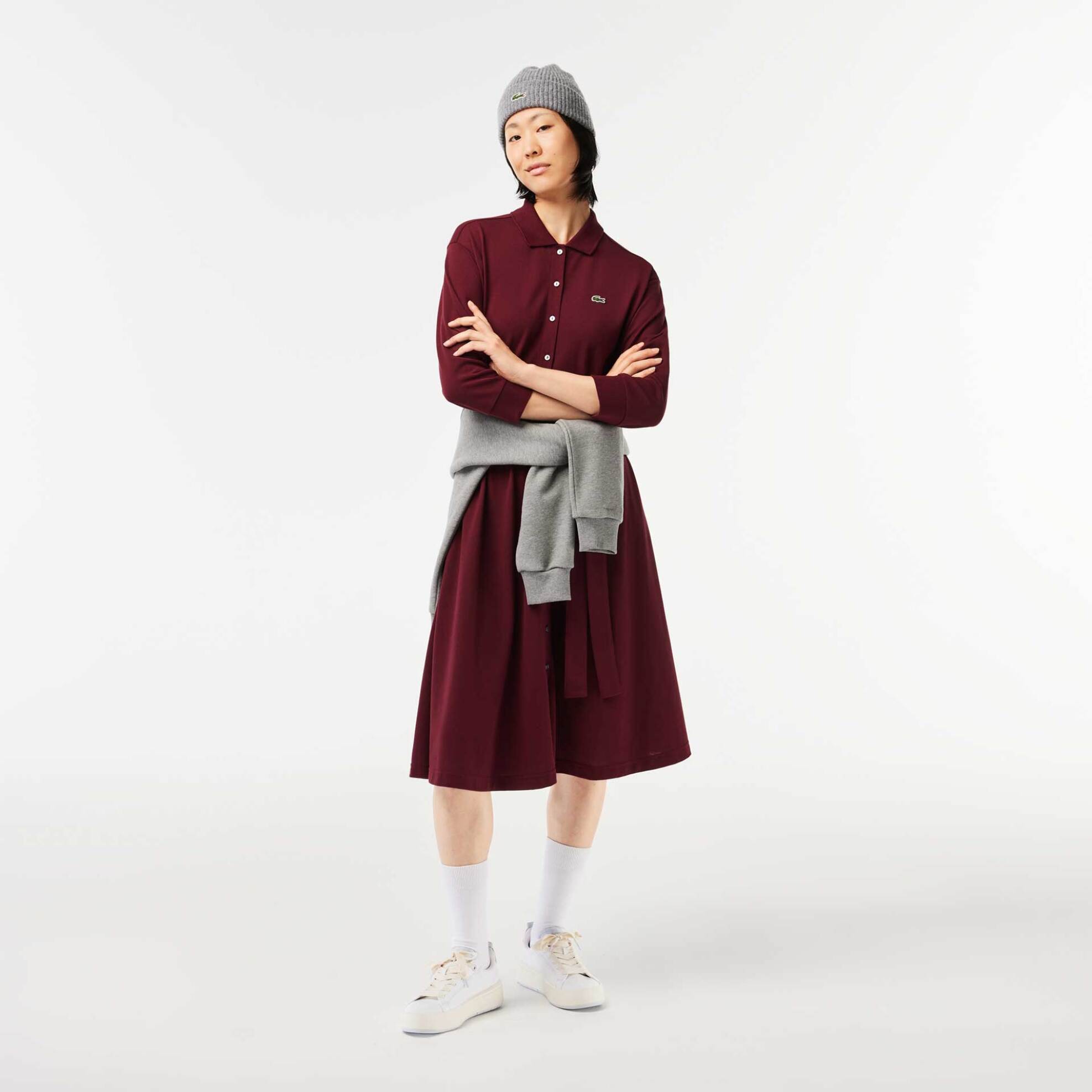 LACOSTE Lacoste γυναικείο midi φόρεμα σεμιζιέ πικέ μονόχρωμο με 3/4 μανίκι και κεντημένο λογότυπο - EF0850 Μπορντό - 3