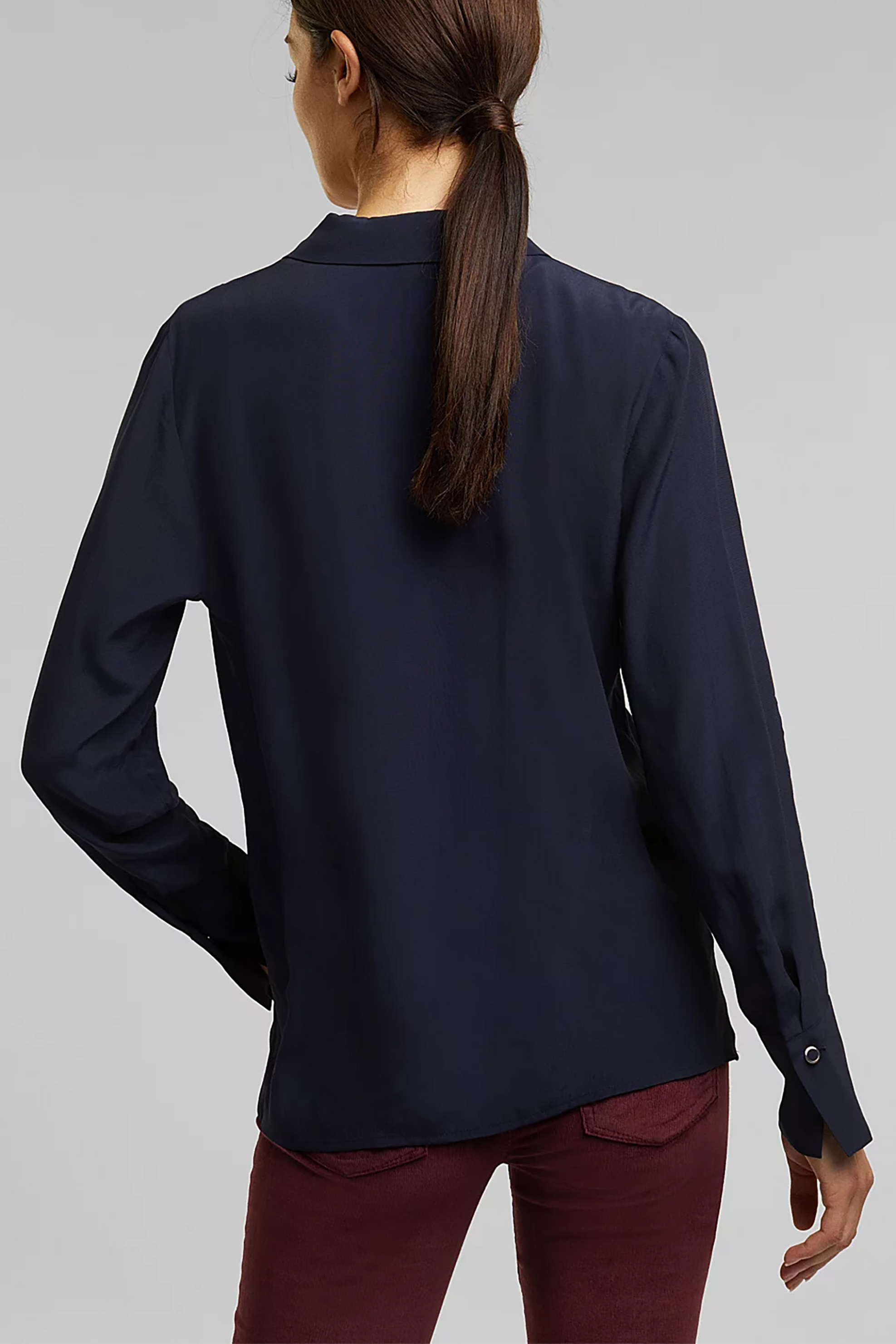 Esprit γυναικεία μπλούζα μονόχρωμη με V λαιμόκοψη - 100EO1F303 Σκούρο Μπλε φωτογραφία