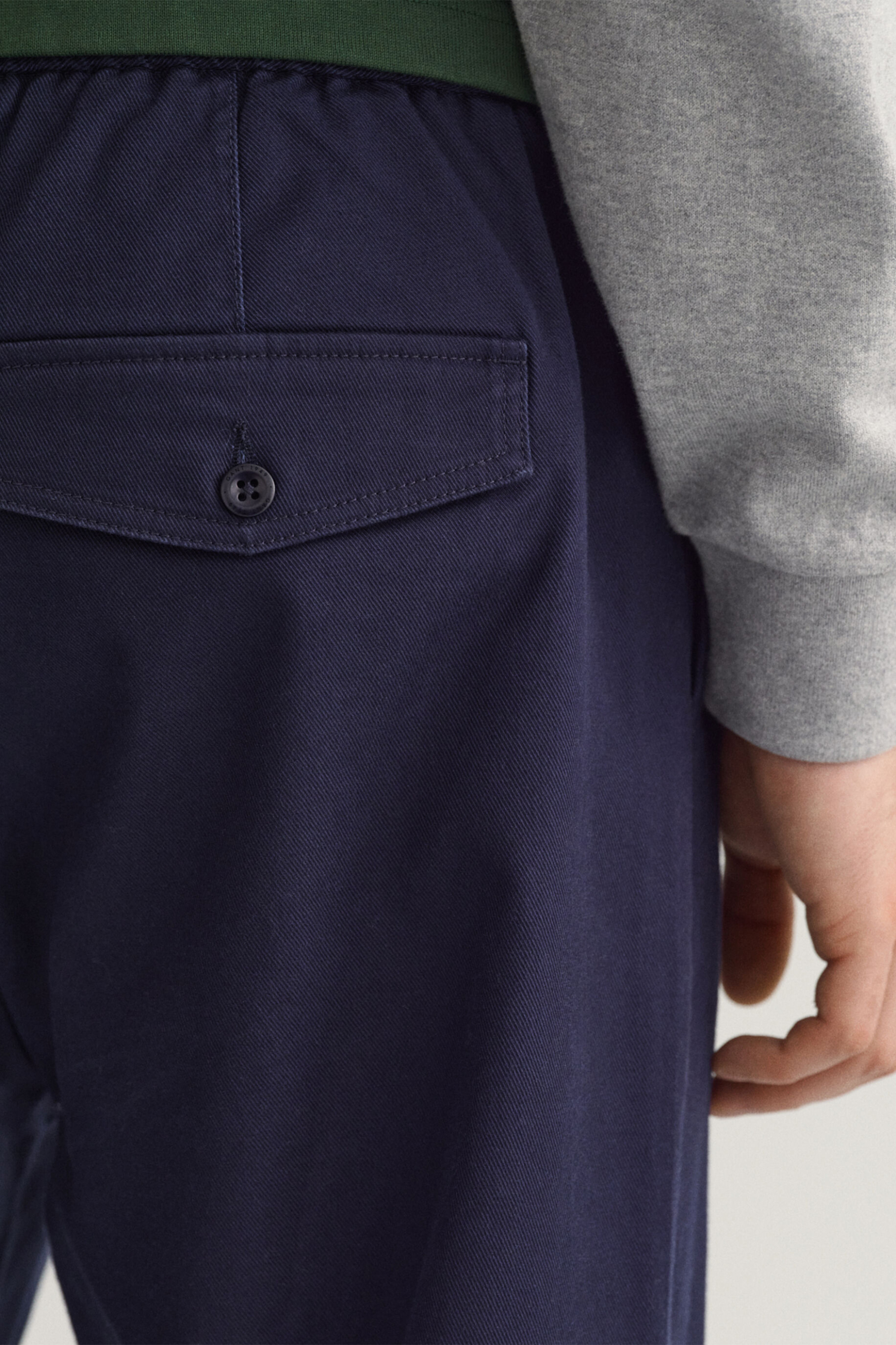 Gant Ανδρικό Παντελόνι Chino Μονόχρωμο με Κορδόνι Περίσφιξης Jogger - 1505160 Μπλε Σκούρο
