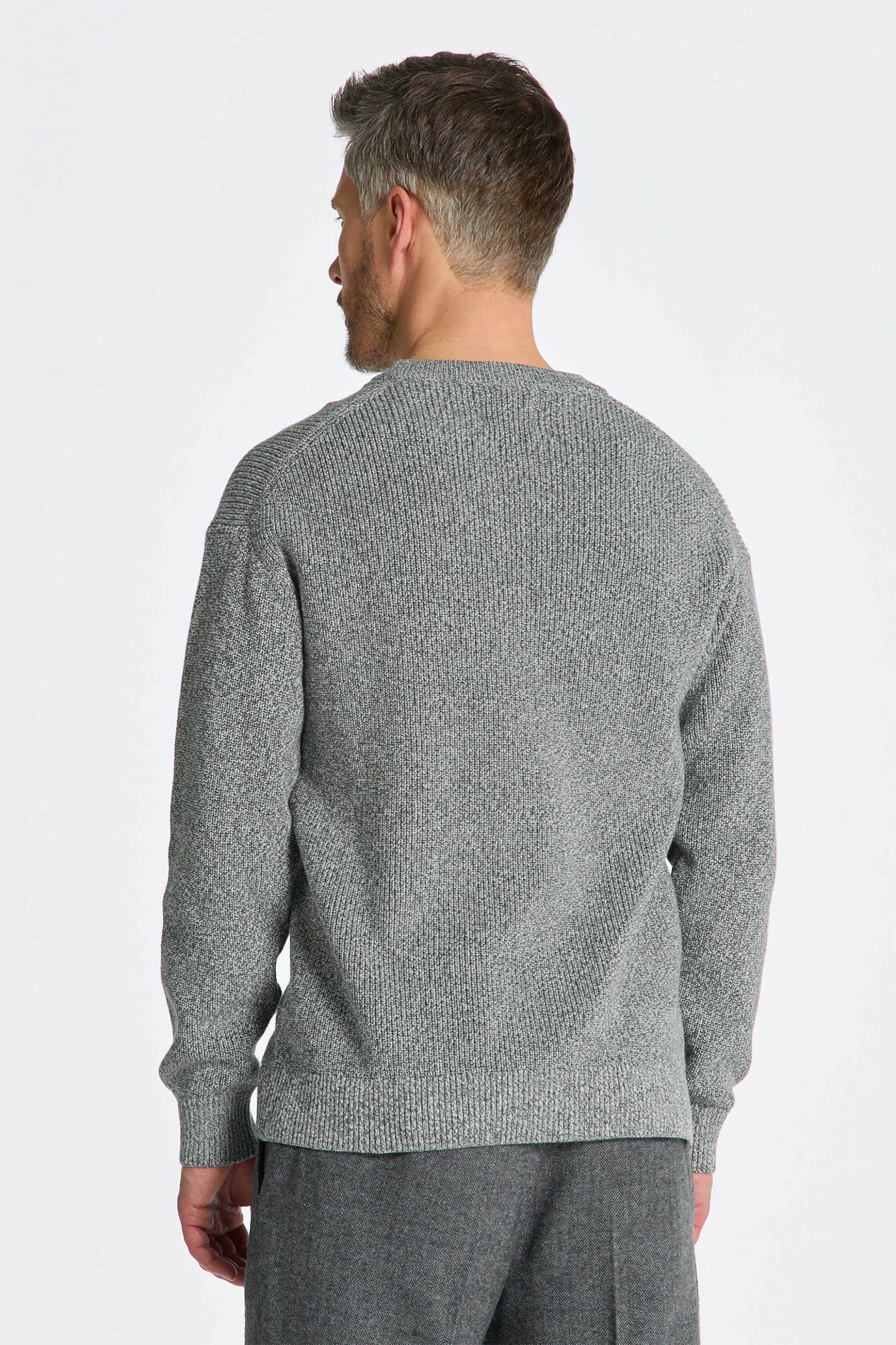 Gant Ανδρικό Πουλόβερ με Κεντημένο Λογότυπο Relaxed Fit - 8030176 Γκρι