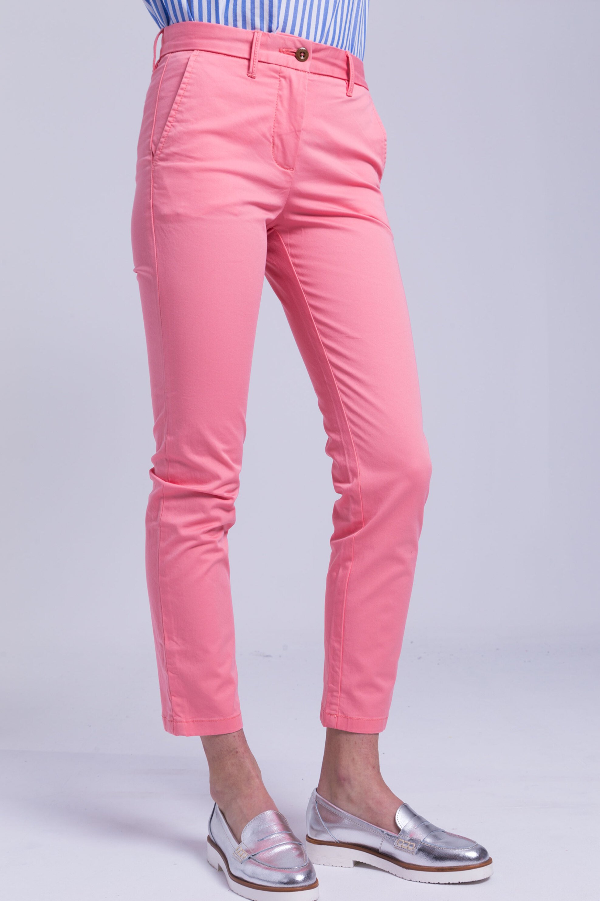GANT Γυναικείο cropped μονόχρωμο παντελόνι GANT - 4150025 Ροζ - 3