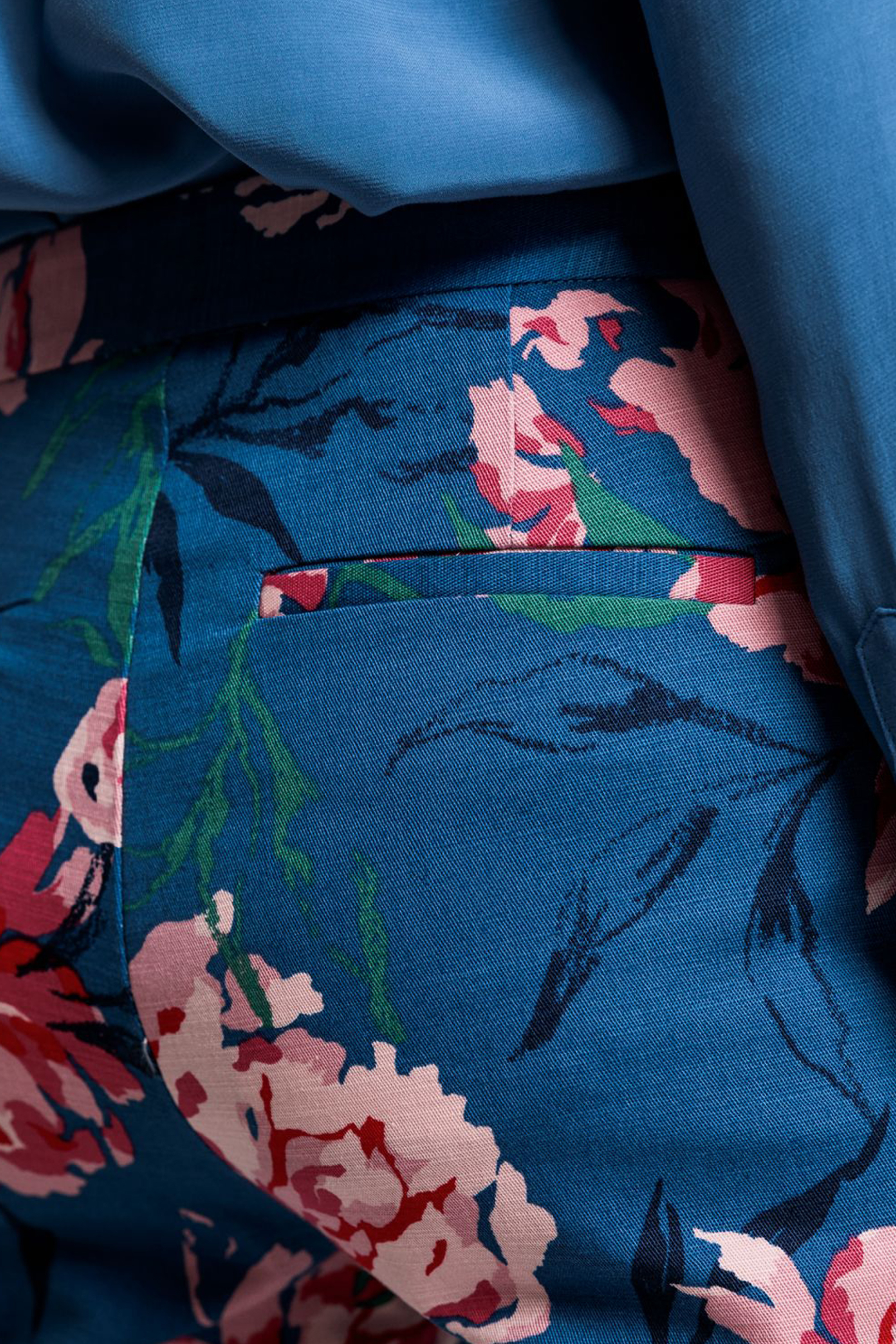 Gant Γυναικείο Cropped Παντελόνι με Floral Print - 4150125 Μπλε