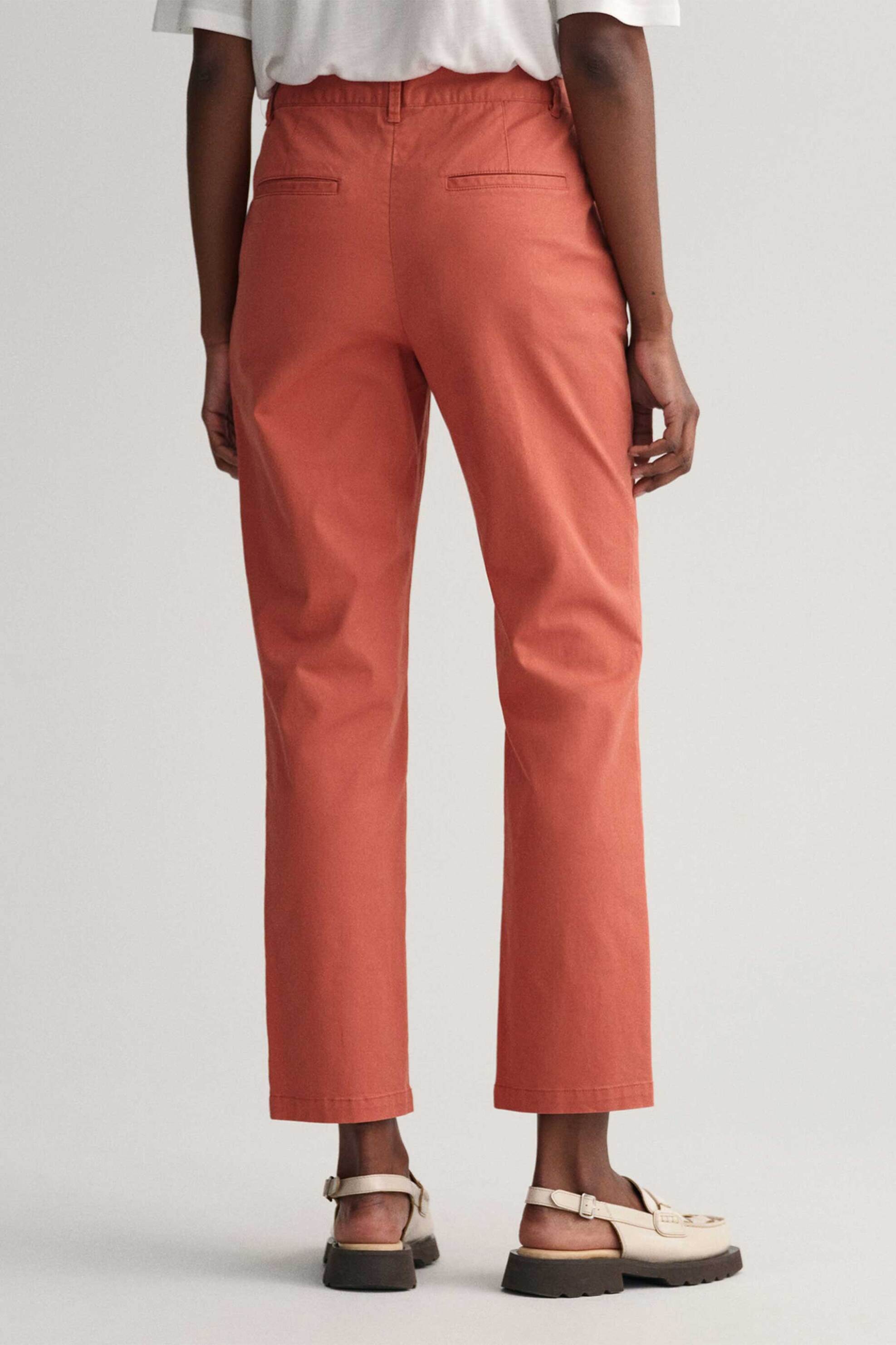 Gant γυναικείο παντελόνι chino μονόχρωμο cropped με τσέπες Slim Fit - 4150261 Κεραμιδί φωτογραφία