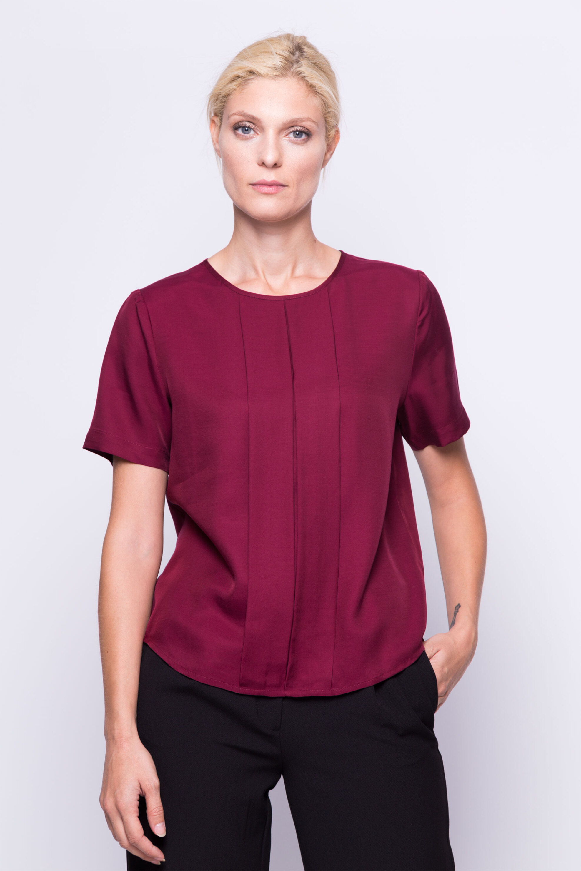 Γυναίκα > ΡΟΥΧΑ > Tops > T-Shirts Γυναικεία μπλούζα Gant - 4301002 Μπορντό