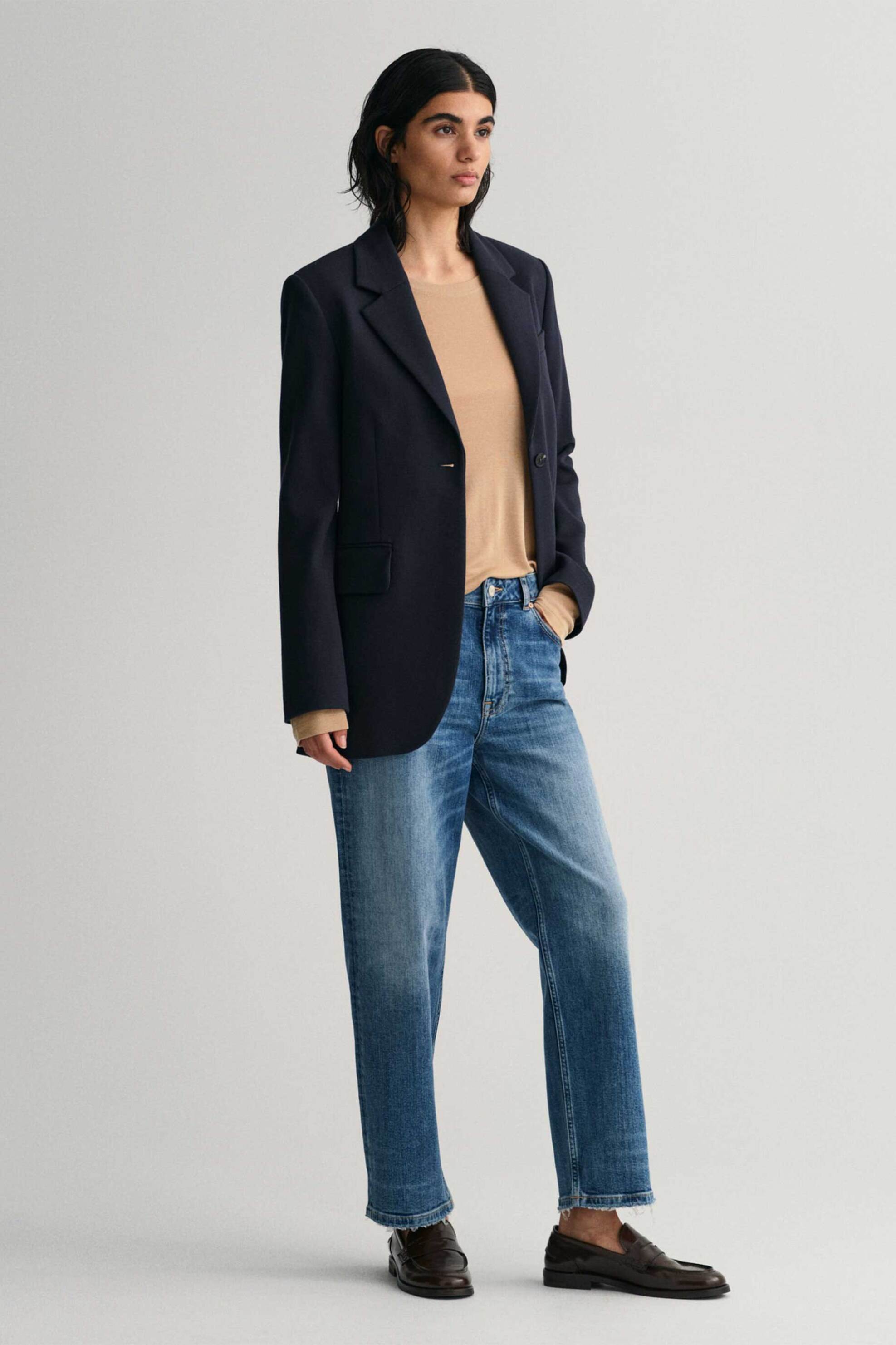 GANT Gant γυναικείο σακάκι μονόχρωμο με τσέπες Regular Fit - 4770166 Σκούρο Μπλε - 3