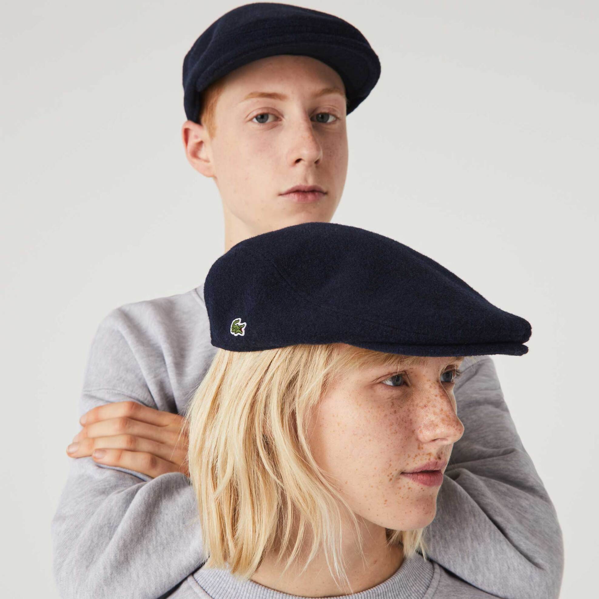 Lacoste unisex καπέλο μπερές μονόχρωμος από μαλλί με κεντημένο έμβλημα - RK0372 Μπλε Marine φωτογραφία