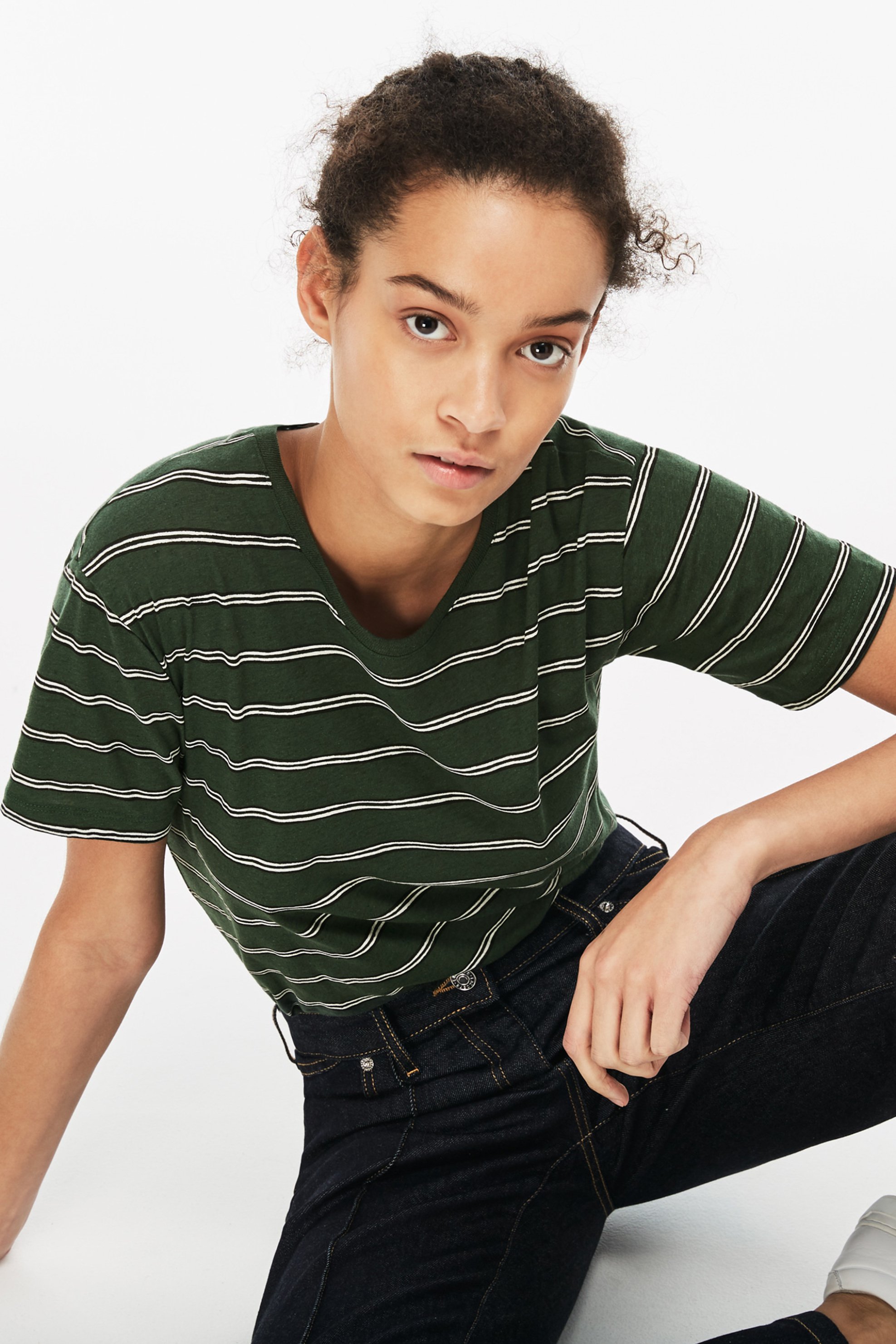 LACOSTE Γυναικείο T-shirt μονόχρωμο με ρίγες Lacoste - TF3066 Κυπαρισσί