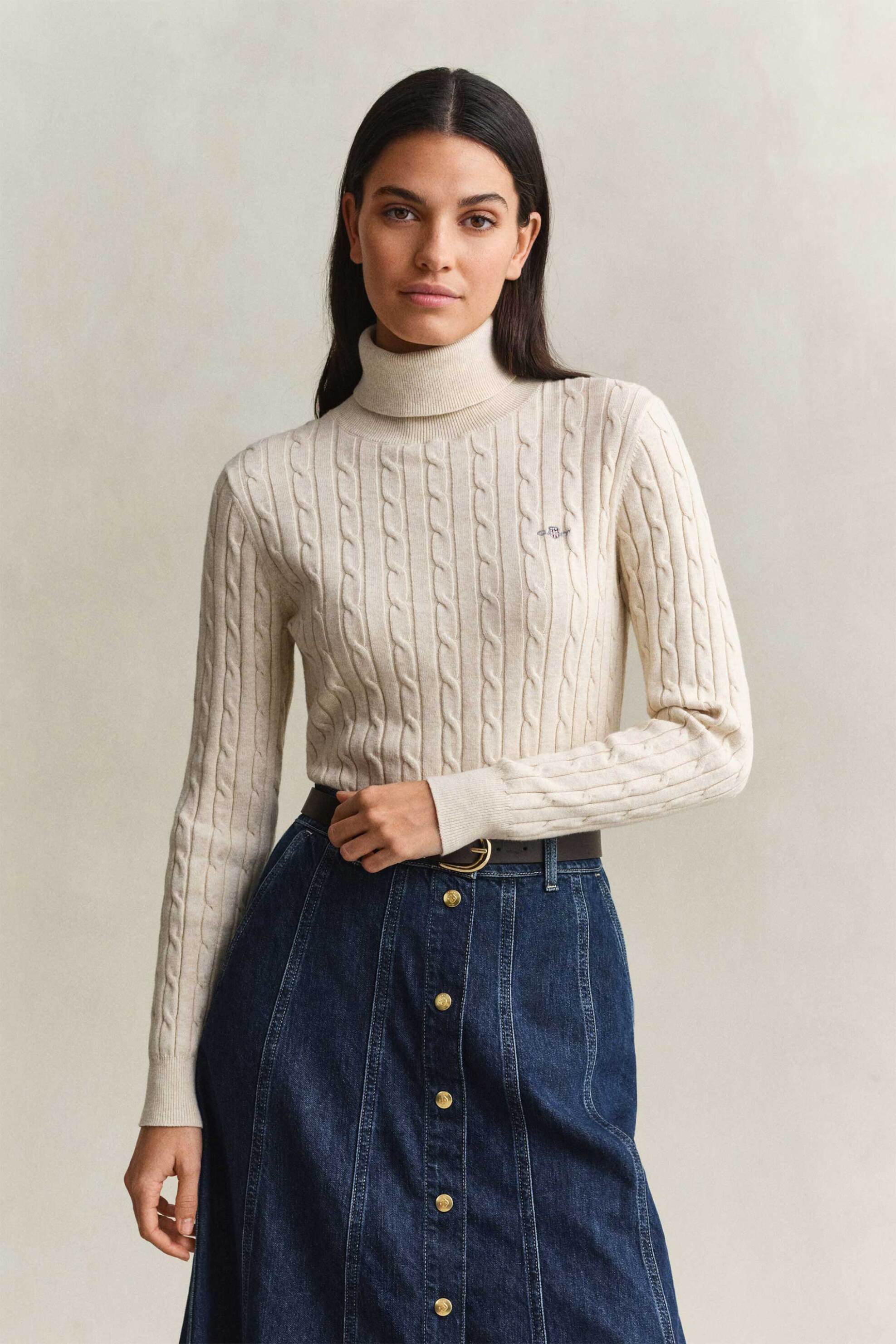 Gant γυναικεία πλεκτή μπλούζα ζιβάγκο με cable knit pattern και κεντημένο λογότυπο Slim Fit - 4800102 Κρέμ