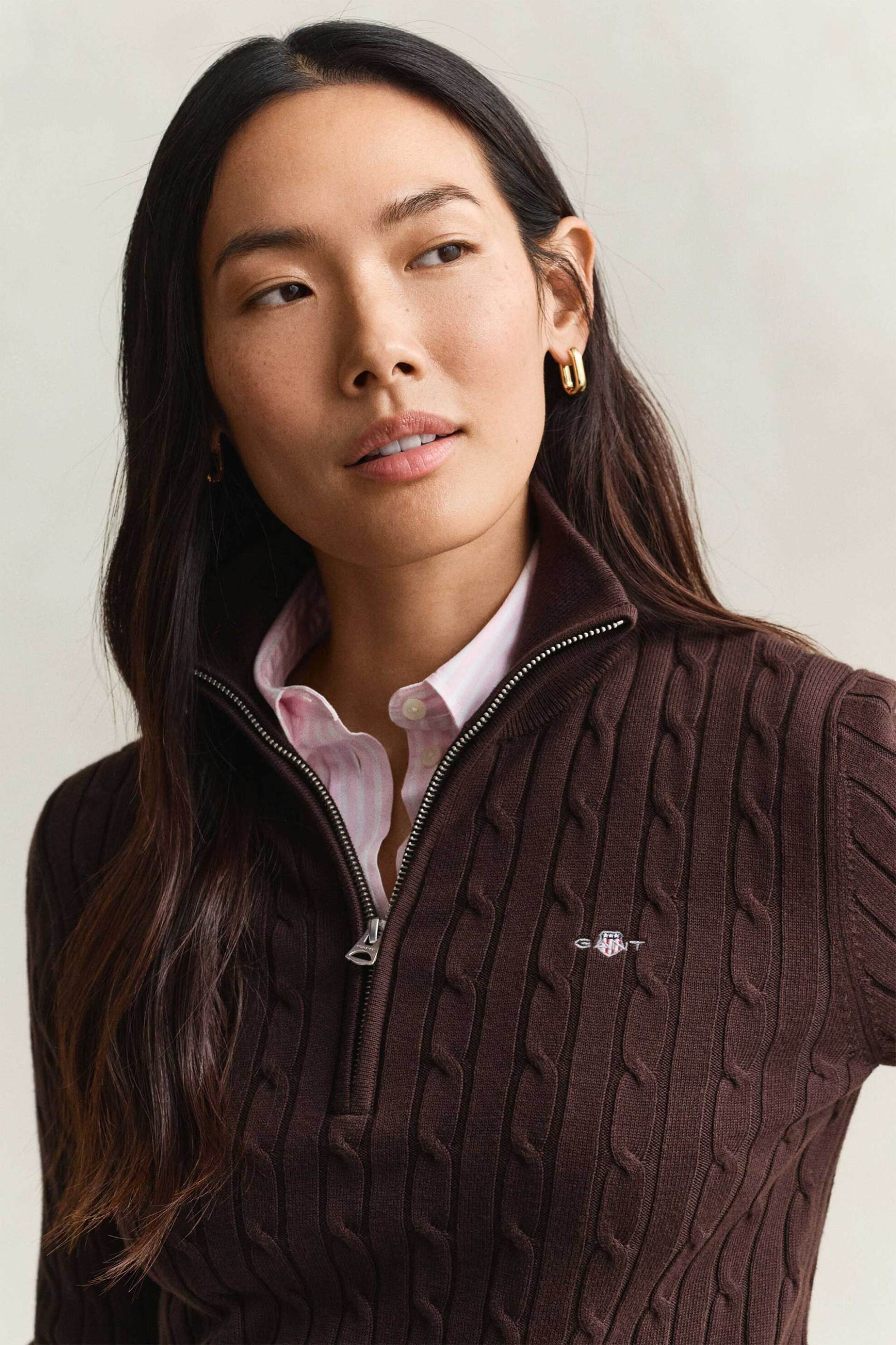Gant γυναικεία πλεκτή μπλούζα με cable-knit και 1/2 φερμουάρ - 4805418 Καφέ Σκούρο