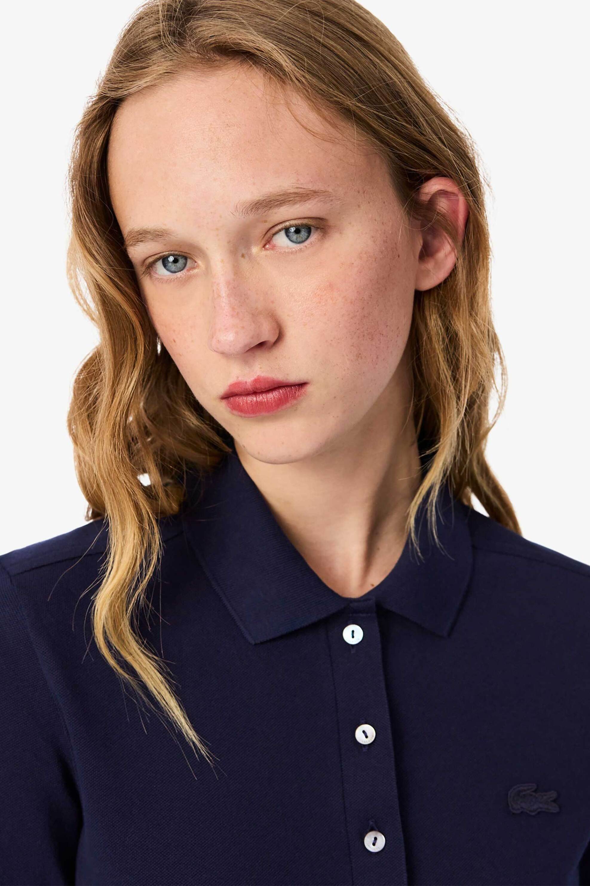 Lacoste γυναικεία μπλούζα πόλο πικέ με ton-sur-ton κεντημένο λογότυπο Slim Fit - PF5464 Μπλε Σκούρο φωτογραφία