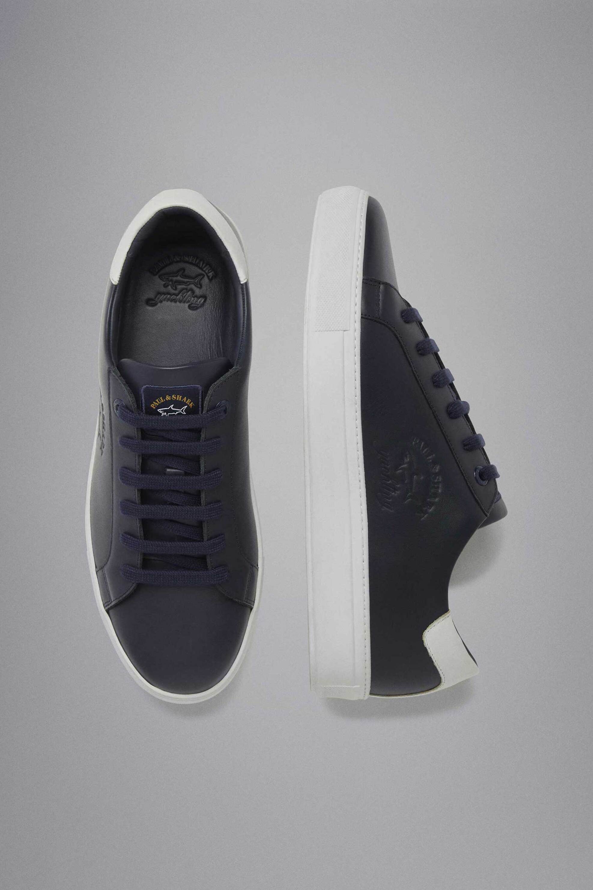 Paul&Shark ανδρικά δερμάτινα sneakers με ανάγλυφο λογότυπο - C0P8000 Μπλε Σκούρο φωτογραφία