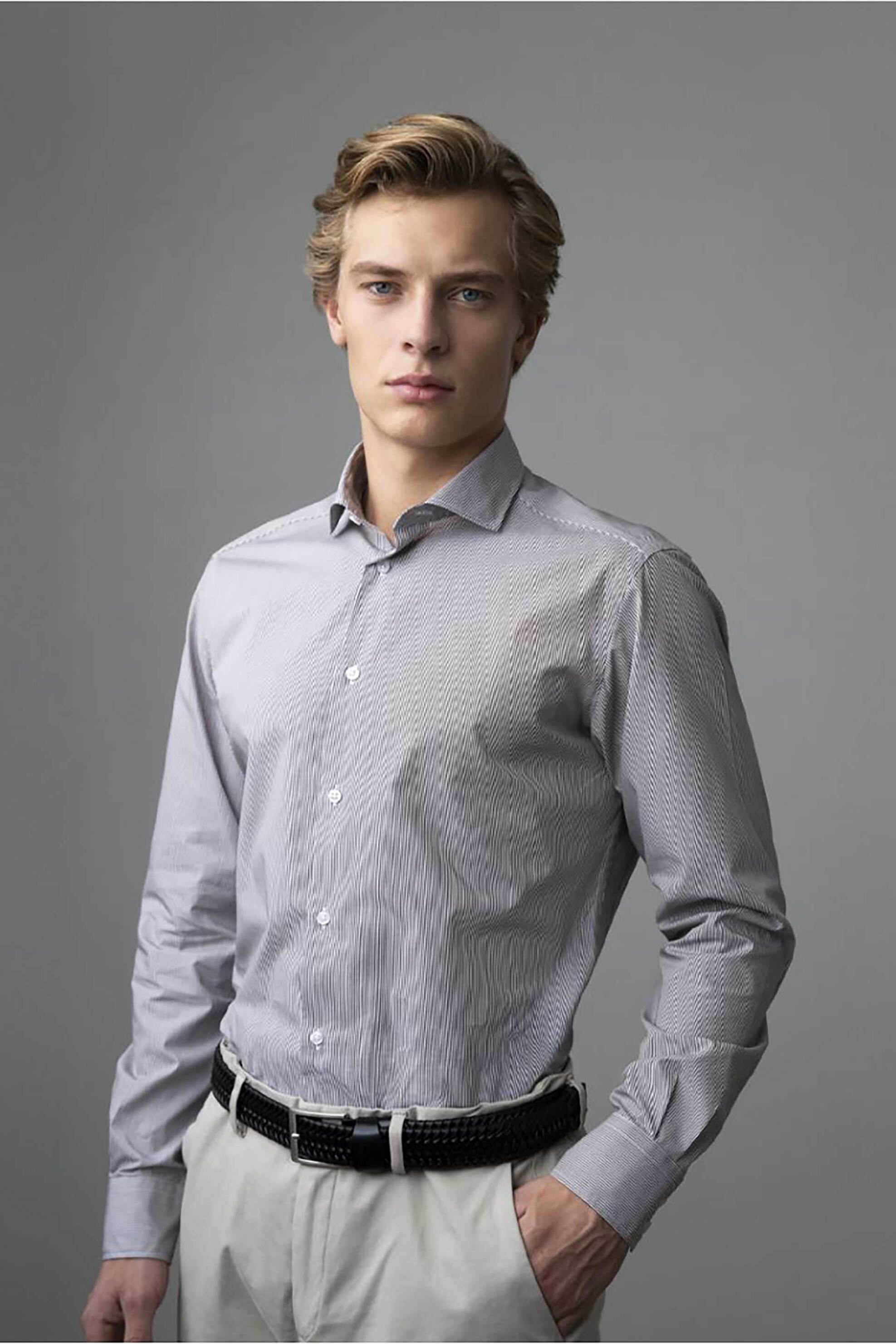 Oxford Company ανδρικό πουκάμισο romeo με ψιλό ριγέ σχέδιο Slim Fit "Sport" - M123-RY21.03 Καφέ