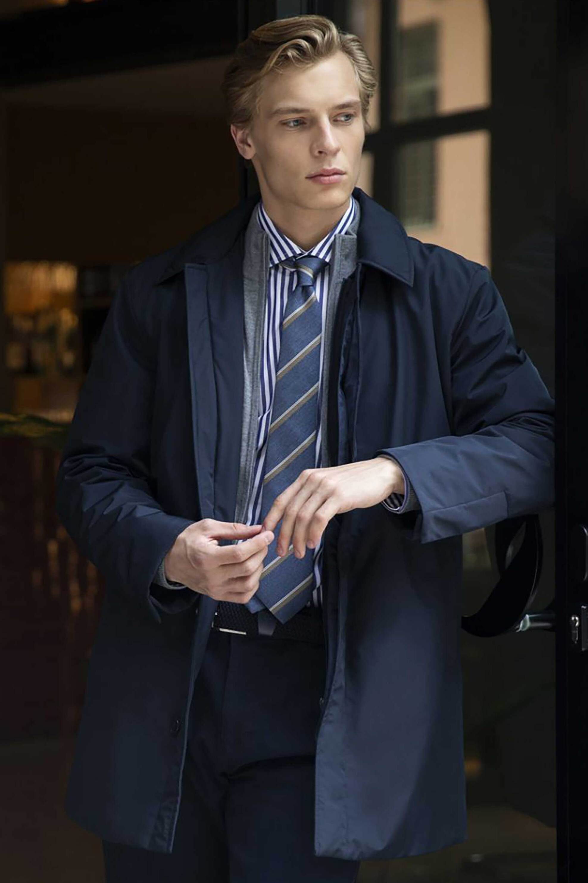 Oxford Company ανδρική καπαρντίνα μονόχρωμη Regular Fit - A810-CY21.01 Μπλε Σκούρο