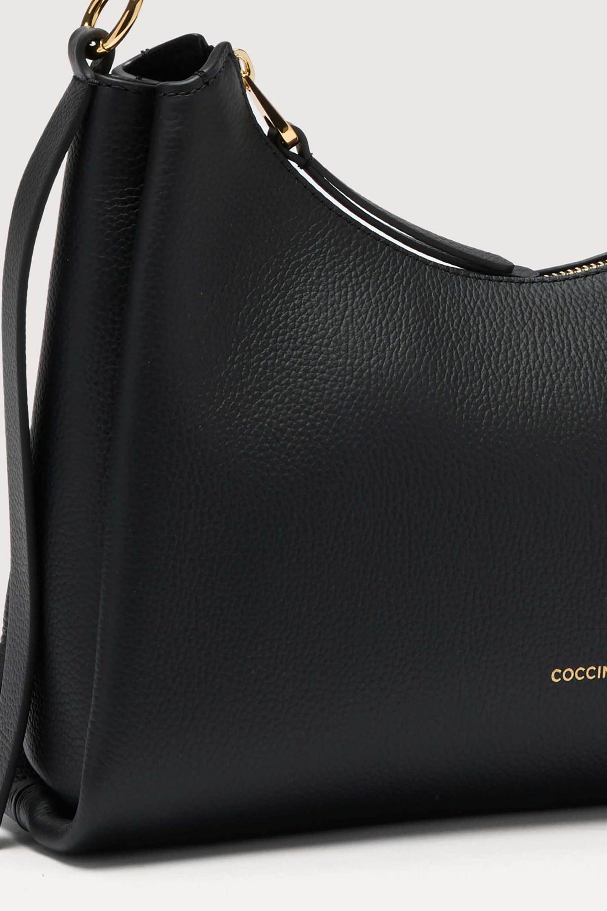 Coccinelle γυναικεία δερμάτινη τσάντα ώμου "Boheme Small" - E1M50-130301 Μαύρο φωτογραφία