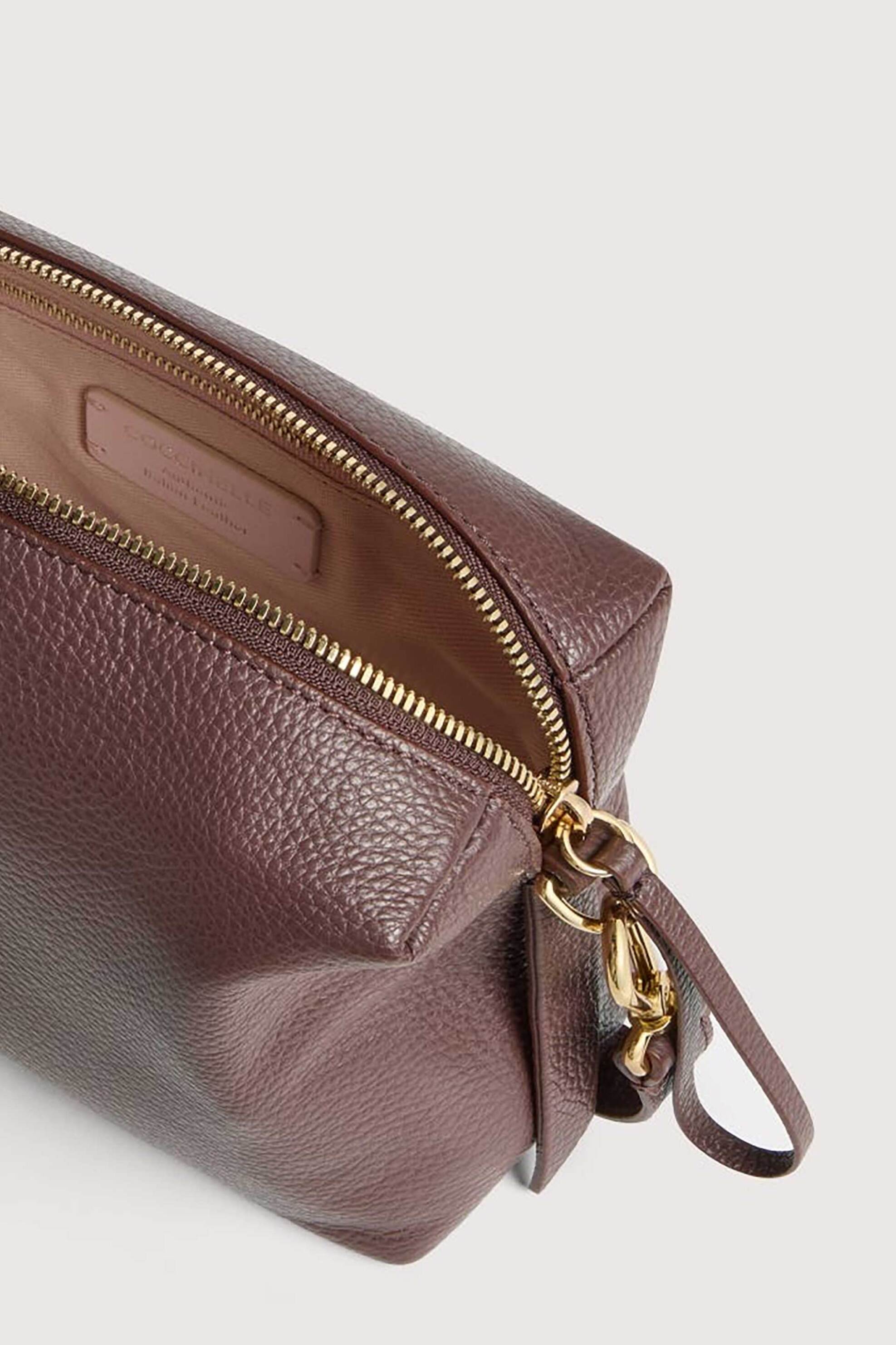 COCCINELLE Coccinelle γυναικείο δερμάτινo crossbody "Nory" - E1U45-150101 Καφέ Σκούρο - 3