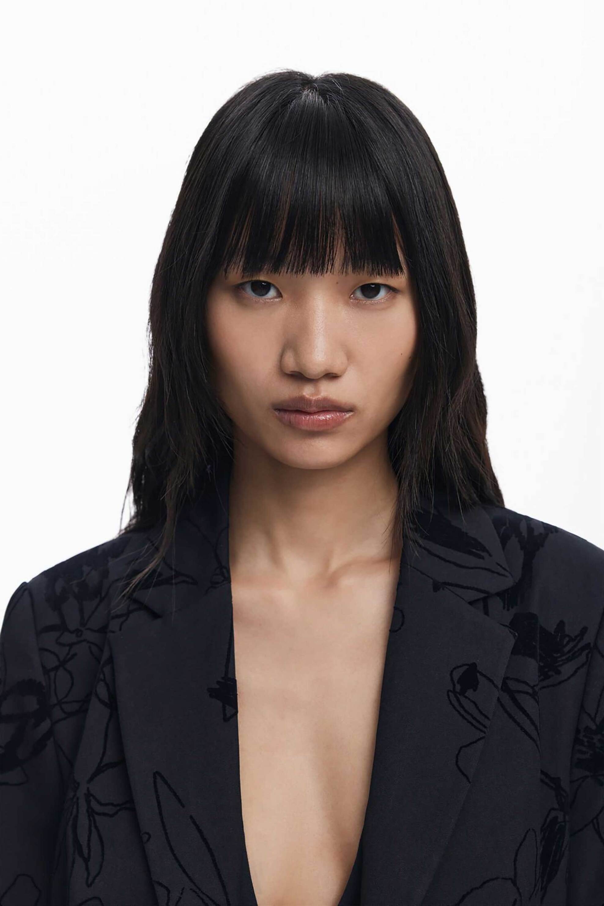 Desigual γυναικείο σακάκι με floral σχέδια από βελούδο "Flockarty" - 25WWEW19 Μαύρο φωτογραφία