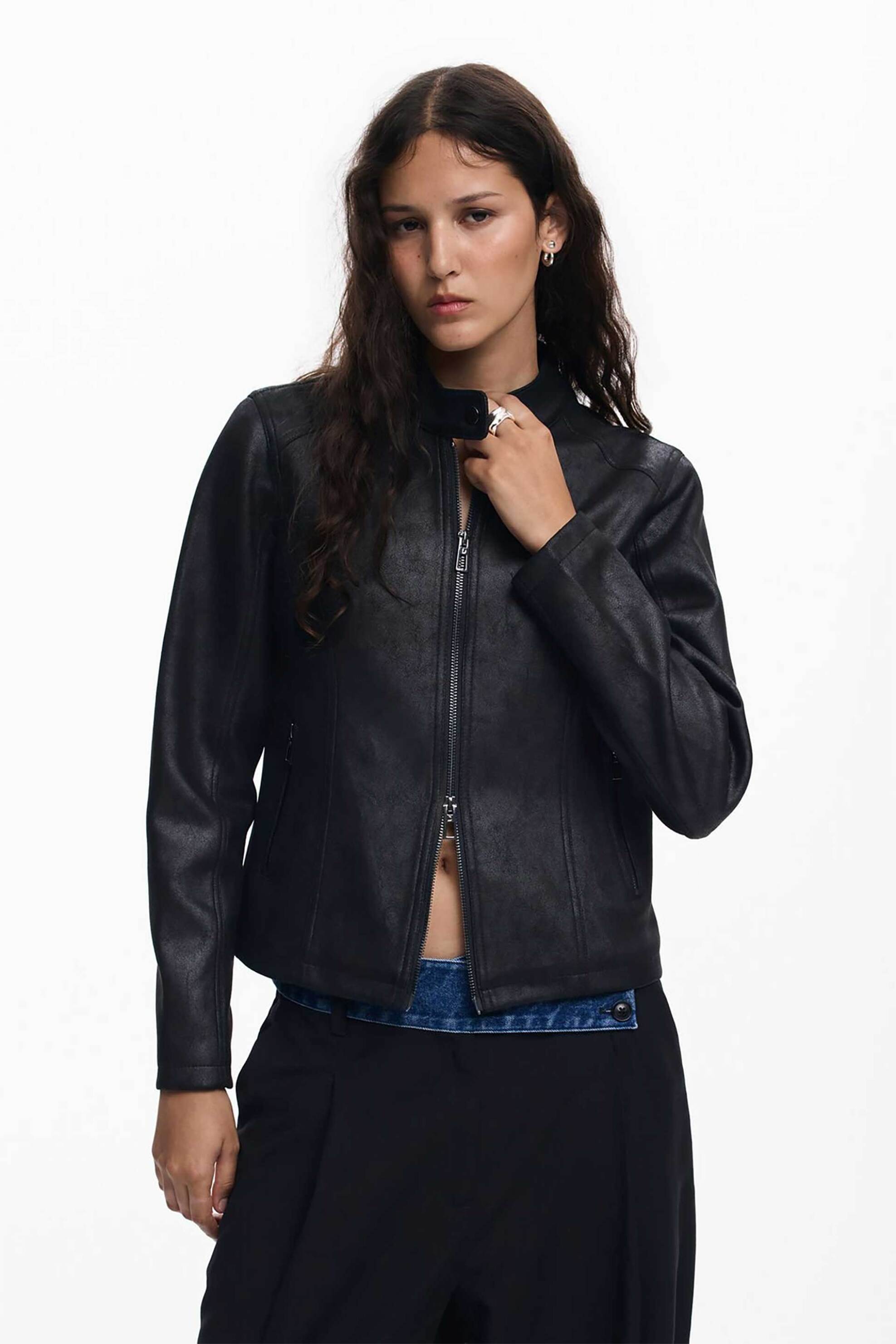 DESIGUAL Desigual γυναικείο jacket faux leather με mao γιακά "Basic" - 25WWEW43 Μαύρο