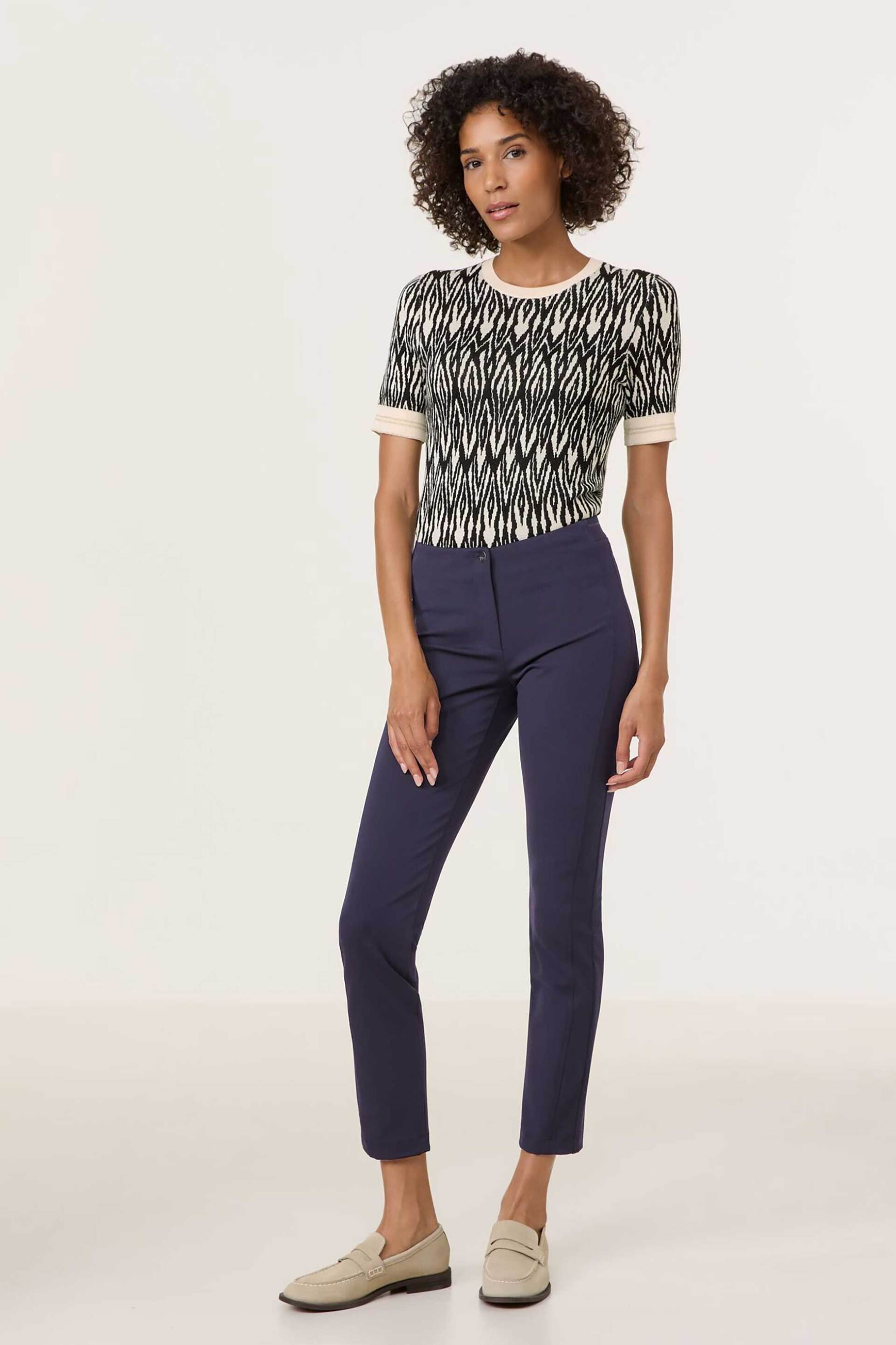 Gerry Weber γυναικείο μονόχρωμο παντελόνι cropped - 925056-66714 Μπλε Σκούρο