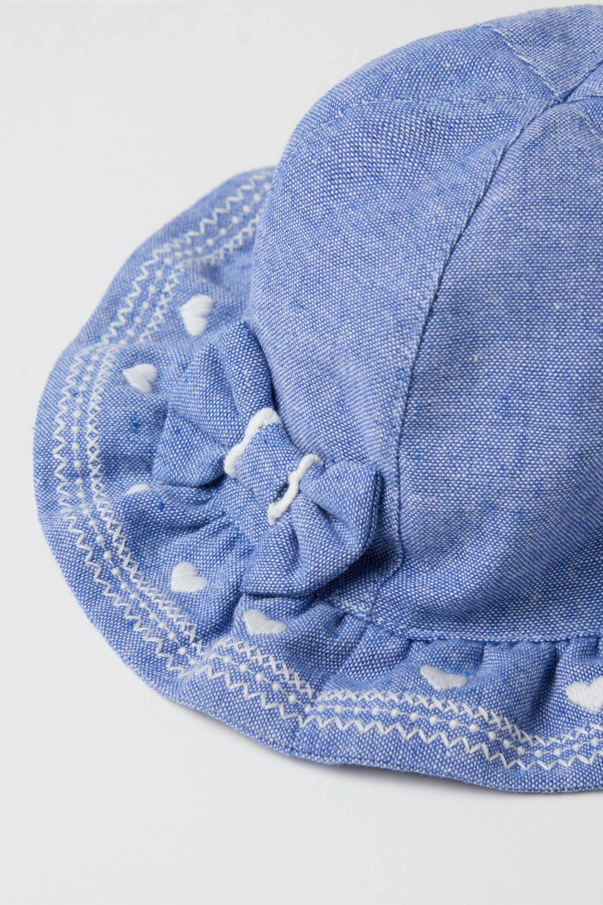 OVS βρεφικό denim καπέλο - 002362746 Denim Blue Ανοιχτό φωτογραφία