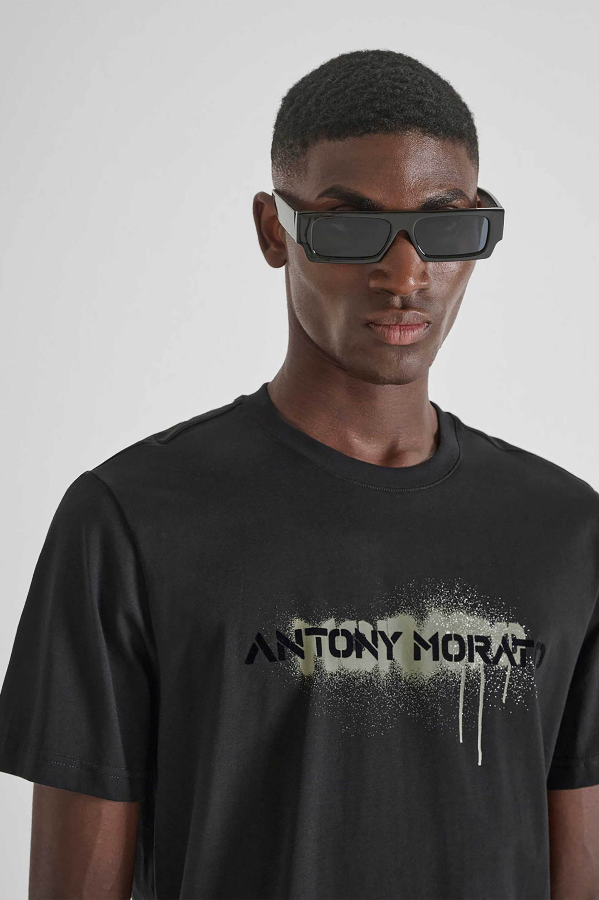Antony Morato ανδρικό T-shirt με paint logo print Regular Fit - KS02565FA100240 Μαύρο φωτογραφία