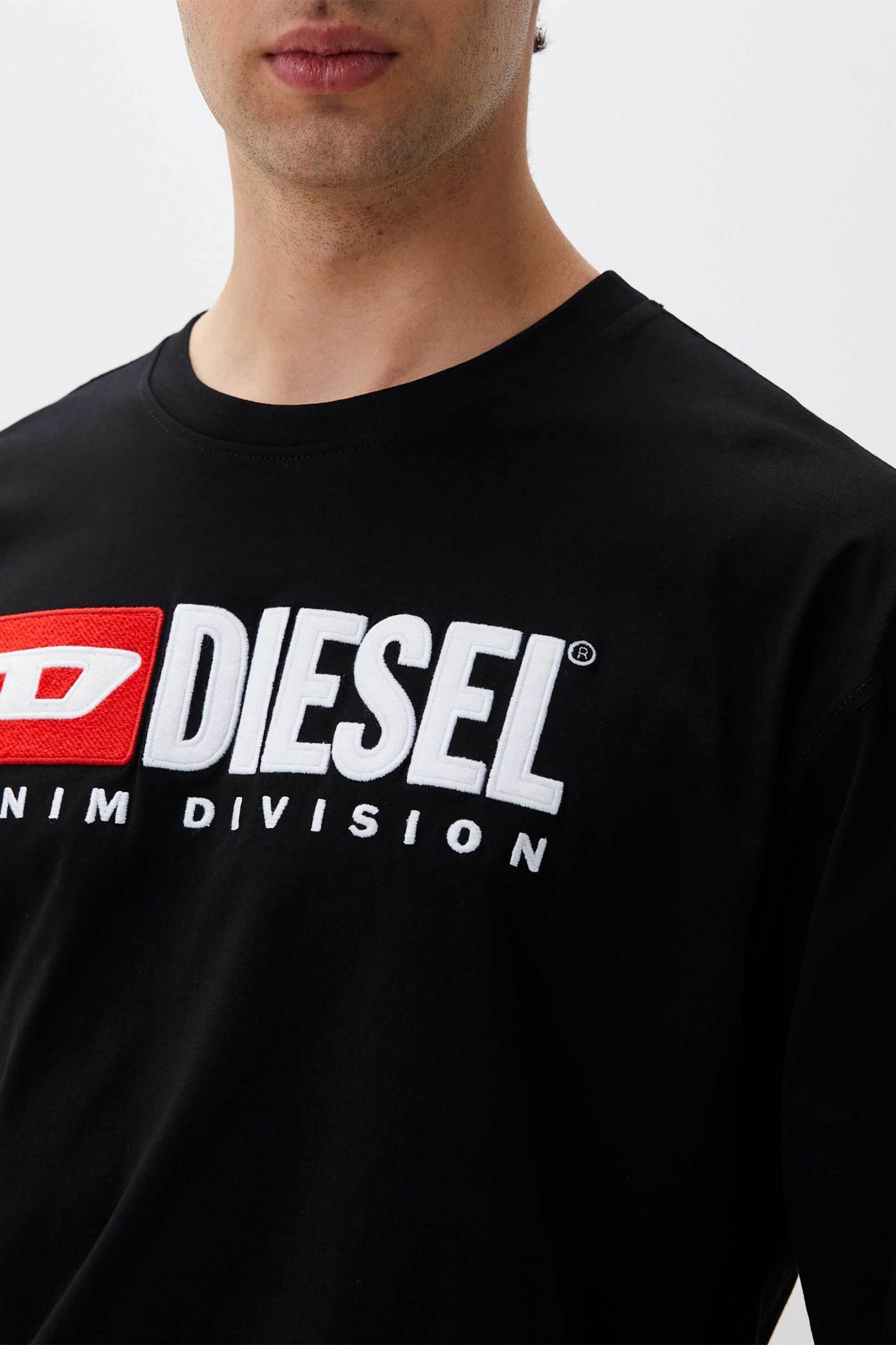 Diesel ανδρική μπλούζα με κεντημένο λογότυπο Regular Fit - W24A149440GRAI Μαύρο φωτογραφία