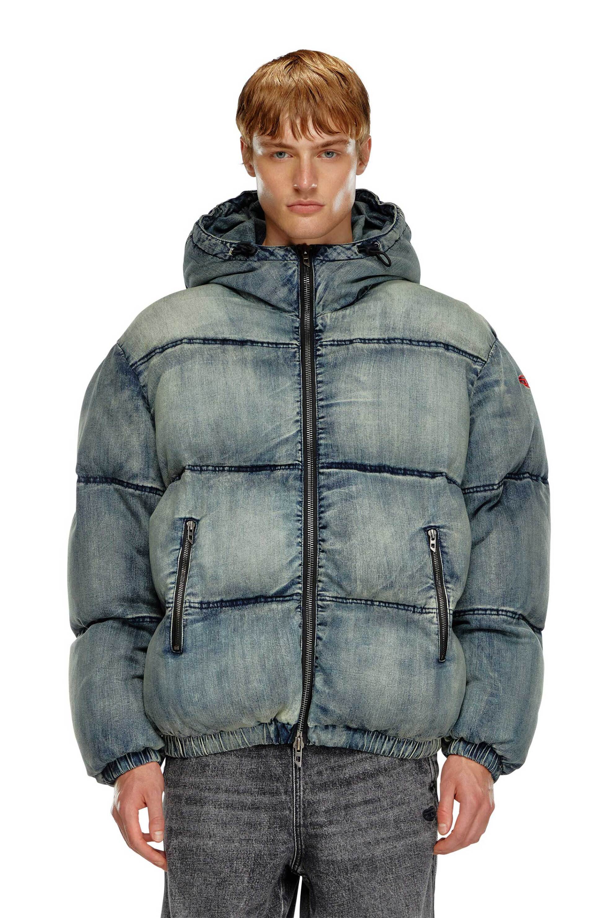 Diesel ανδρικό denim μπουφάν puffer καπιτονέ με κουκούλα και κεντημένο λογότυπο - W24A145100SKAI Denim Blue Ανοιχτό