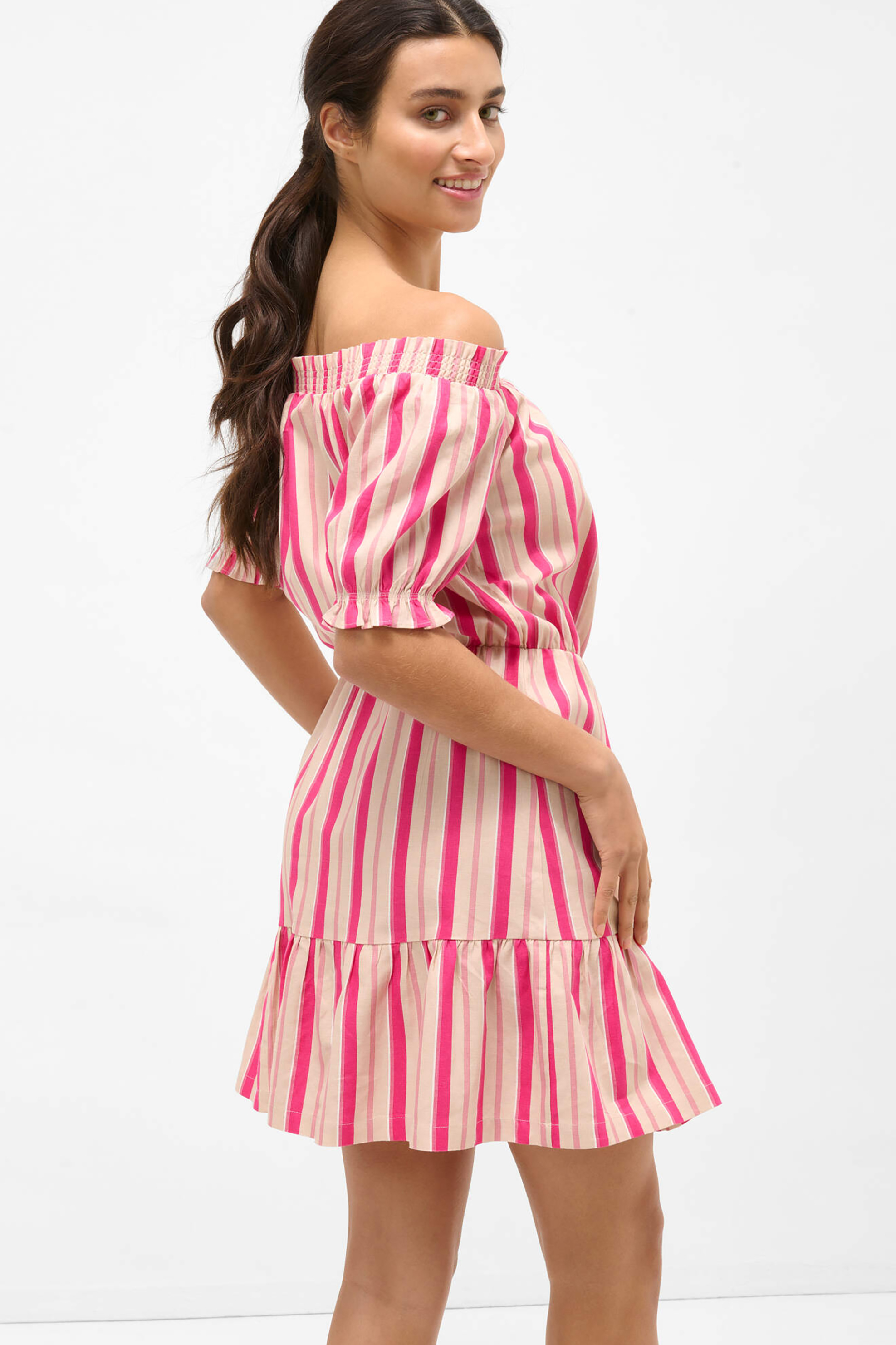 Orsay γυναικείο mini φόρεμα με carmen λαιμόκοψη - 471661-381000 Φούξια φωτογραφία