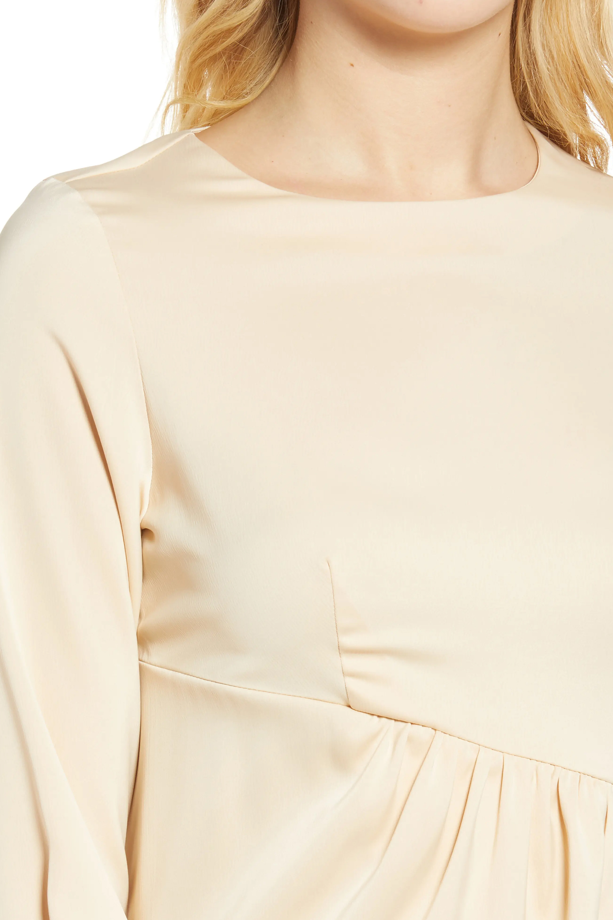 Kendall + Kylie γυναικείο midi φόρεμα σατινέ μονόχρωμο - FA21-226 Εκρού φωτογραφία