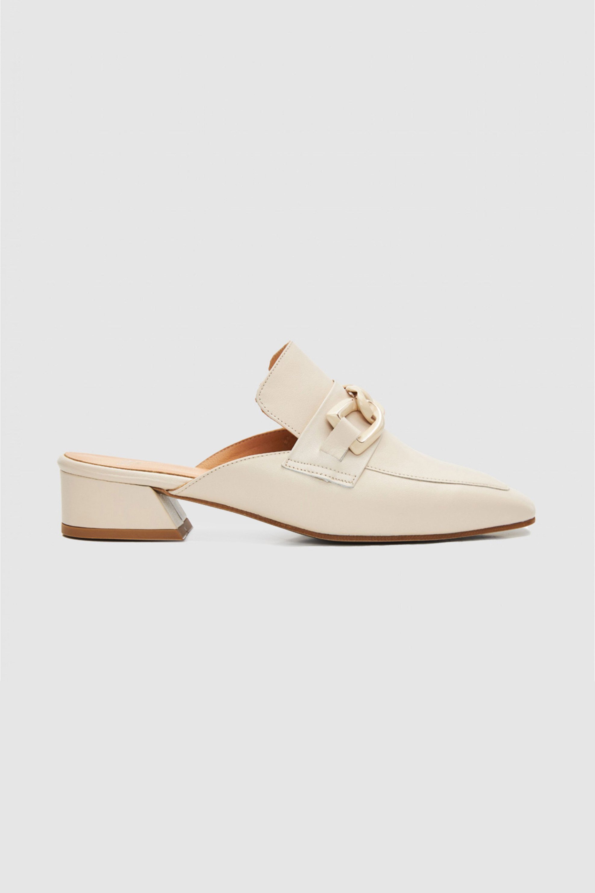 BOSS SHOES Boss Shoes γυναικεία δερμάτινα mules - BW27038 Κρέμ