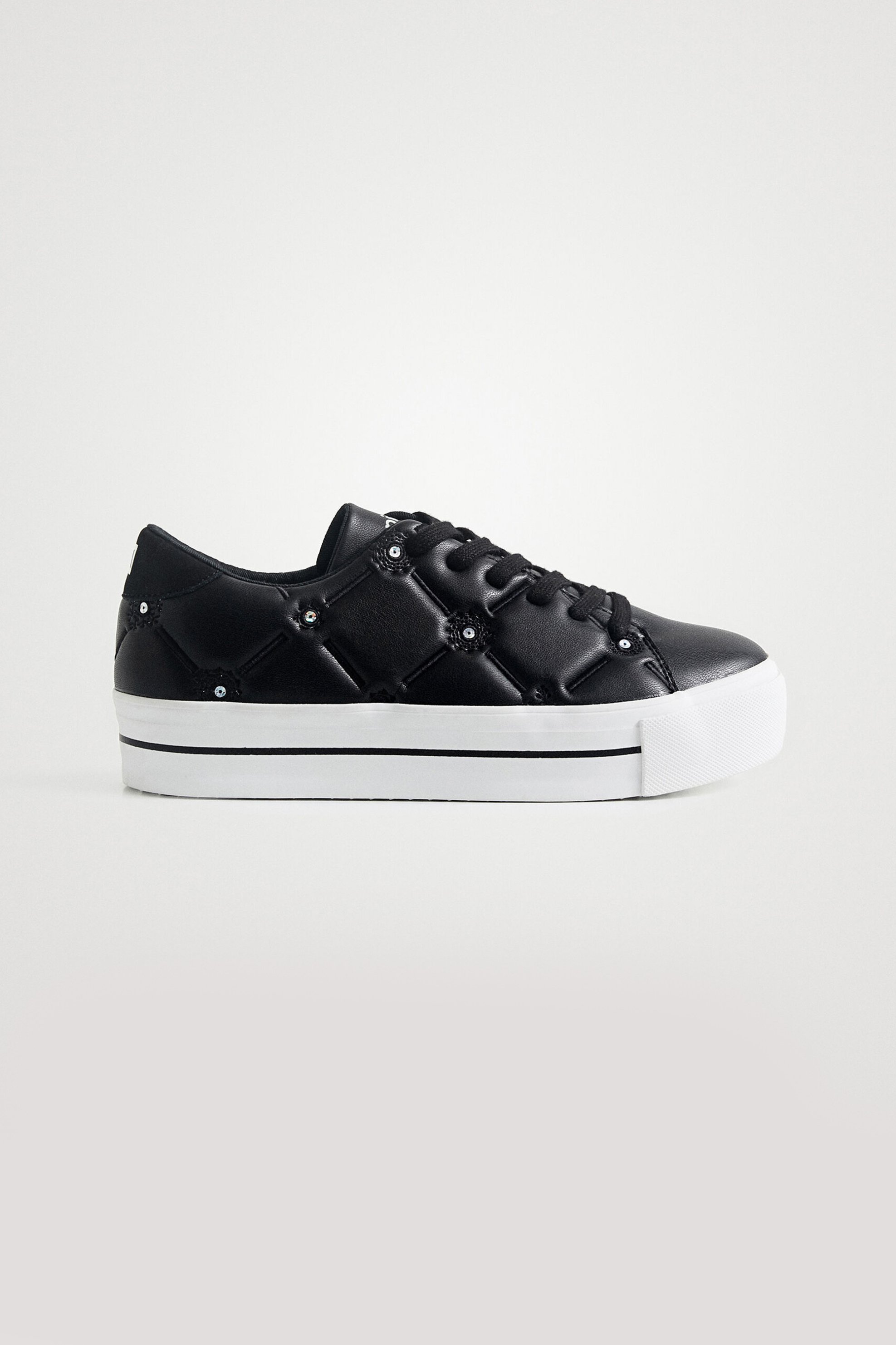 DESIGUAL Desigual γυναικεία sneakers με καπιτονέ σχέδιο ''Street Eye Tiger'' - 21WSKP16 Μαύρο