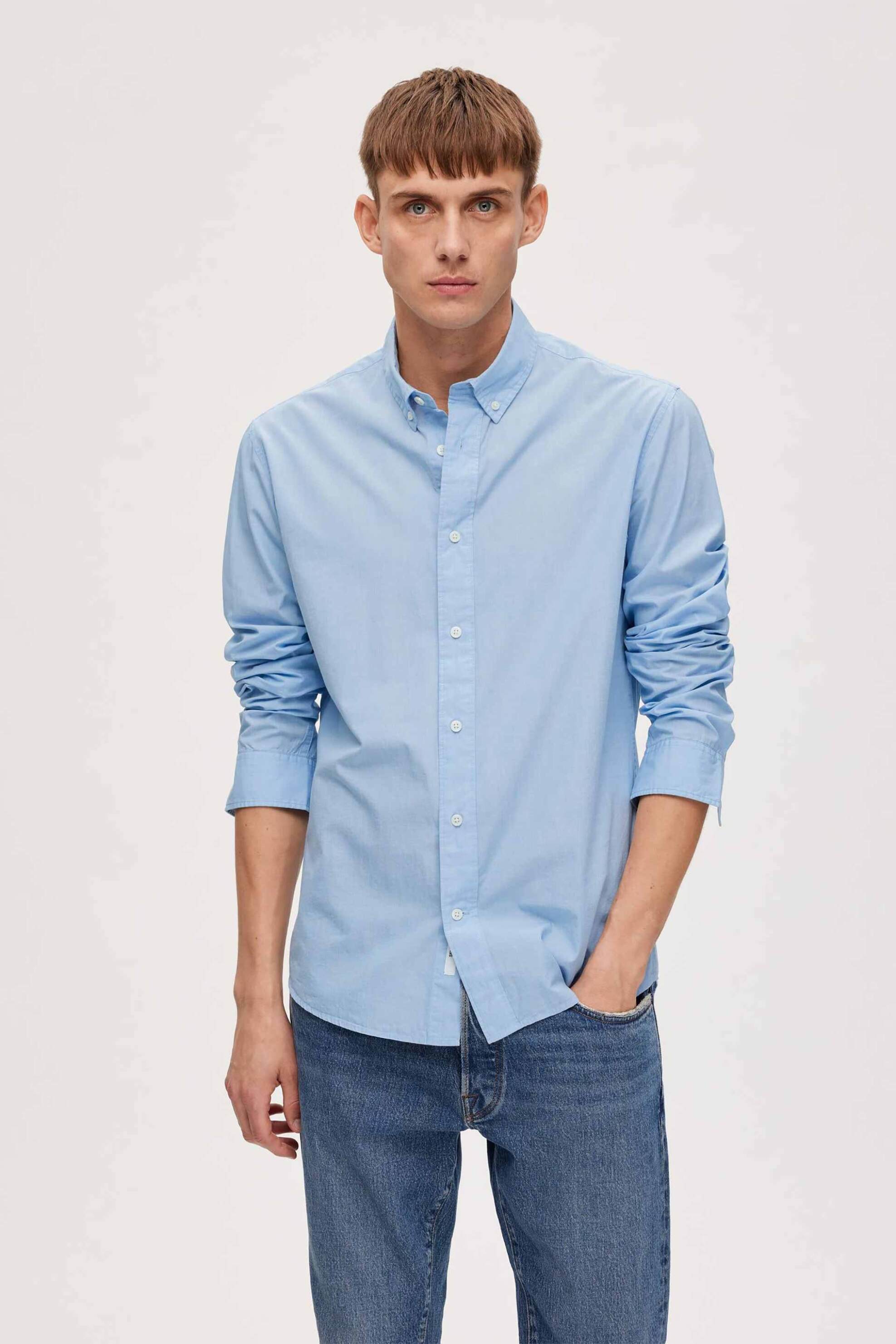 Selected ανδρικό βαμβακερό πουκάμισο με button-down γιακά και logo patch στην πατιλέτα - 16088356