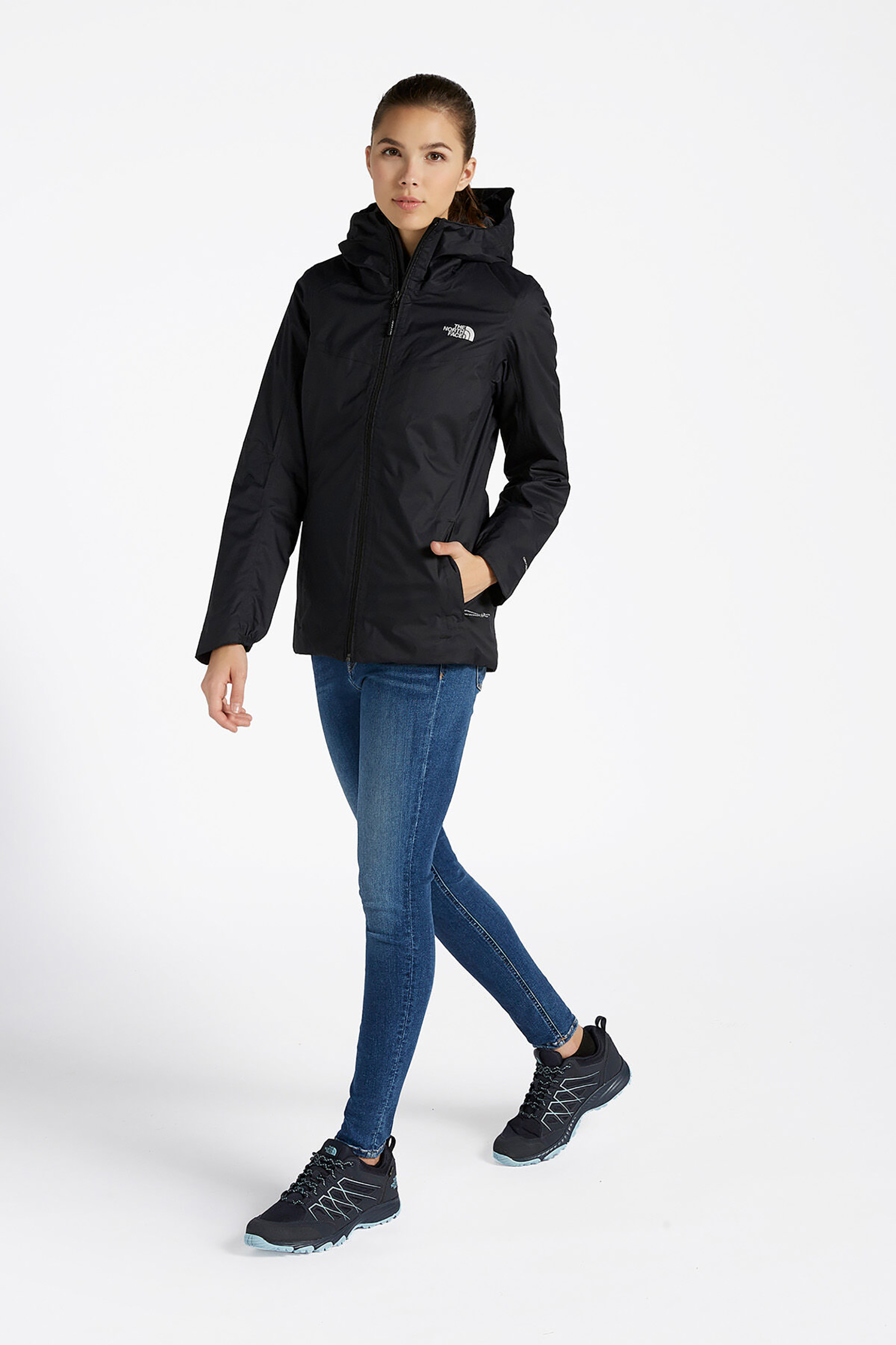 The North Face γυναικείο μπουφάν με κουκούλα "Quest'' - NF0A3Y1JJK31 Μαύρο φωτογραφία