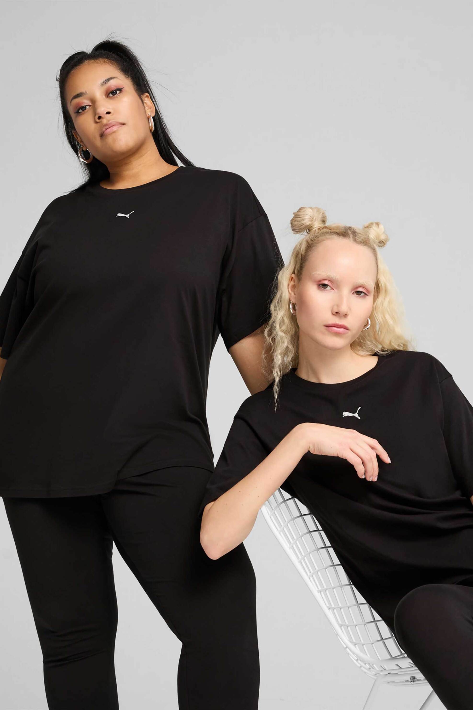 Puma γυναικείο T-shirt με λογότυπο Relaxed Fit "Essentials" - 684971 Μαύρο