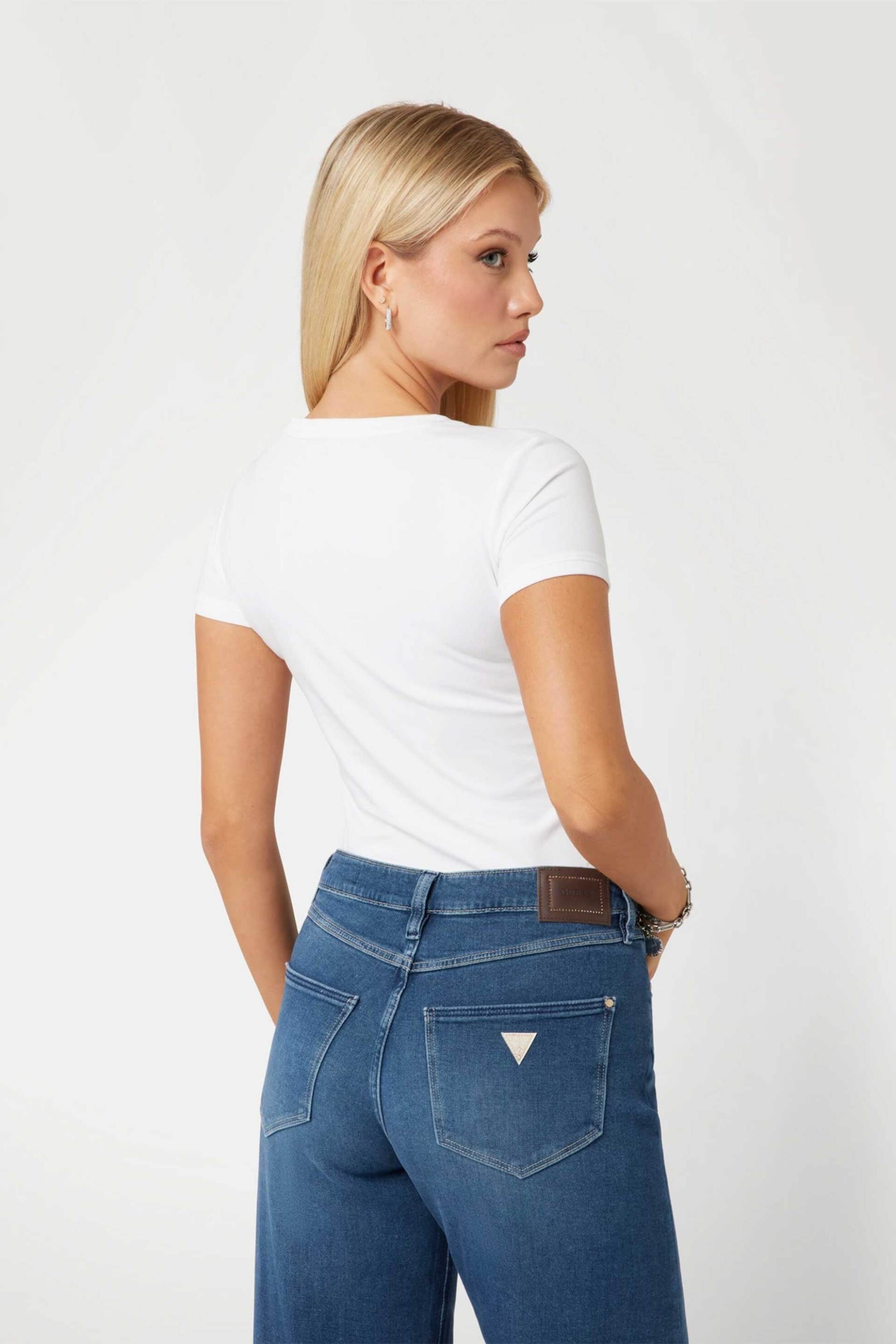 Guess Γυναικείο Βαμβακερό T-Shirt Μονόχρωμο με Τριγωνικό Λογότυπο Στο Στήθος - W2Yi45J1314 Λευκό