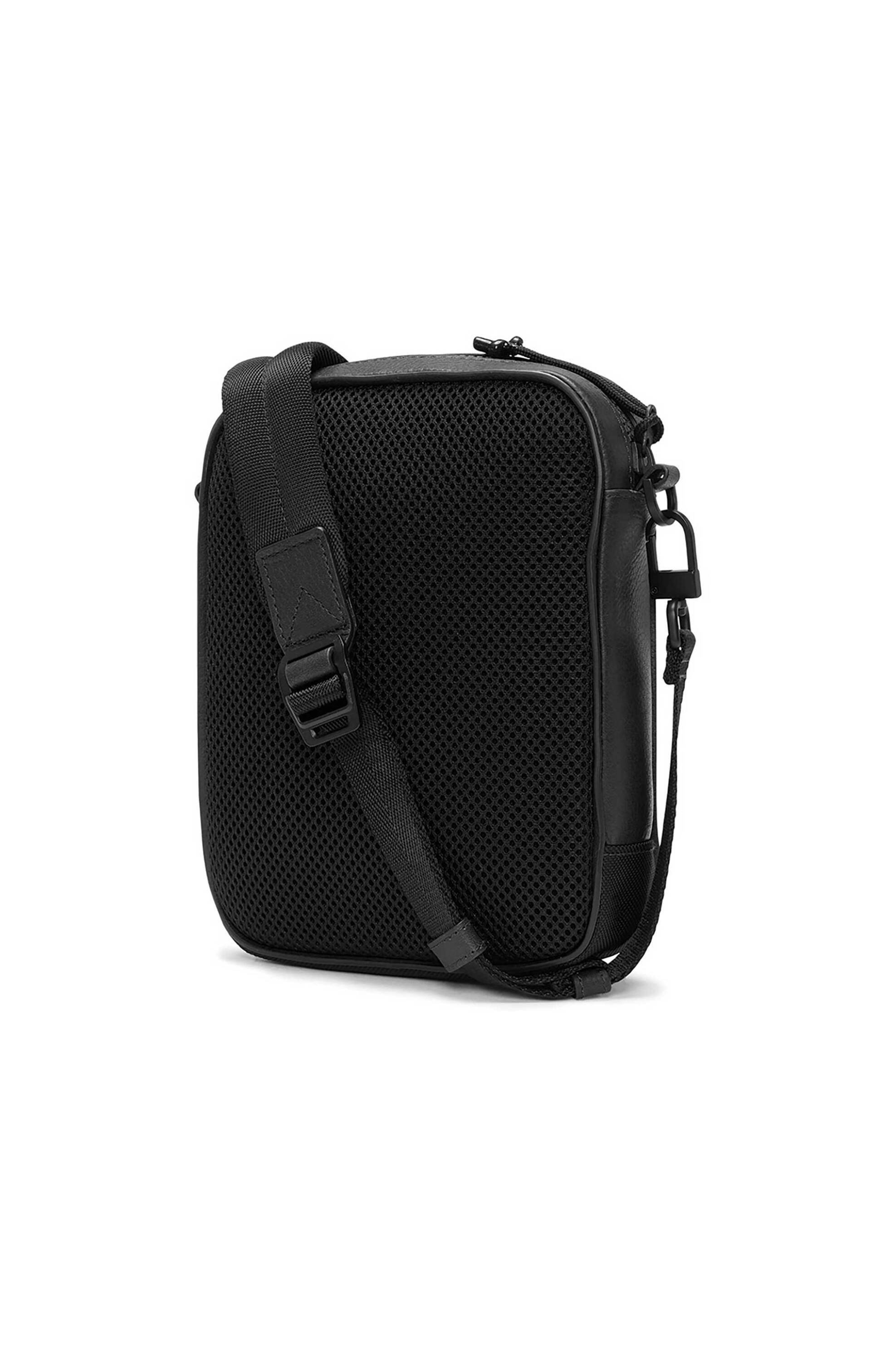 Timberland ανδρικό δερμάτινο τσαντάκι crossbody "Tuckerman" - TB0A61D70011 Μαύρο φωτογραφία